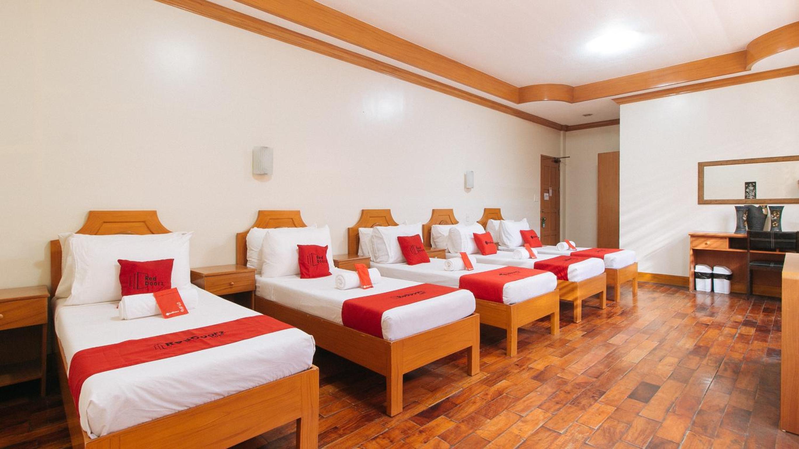 Mixed Dormitory Room