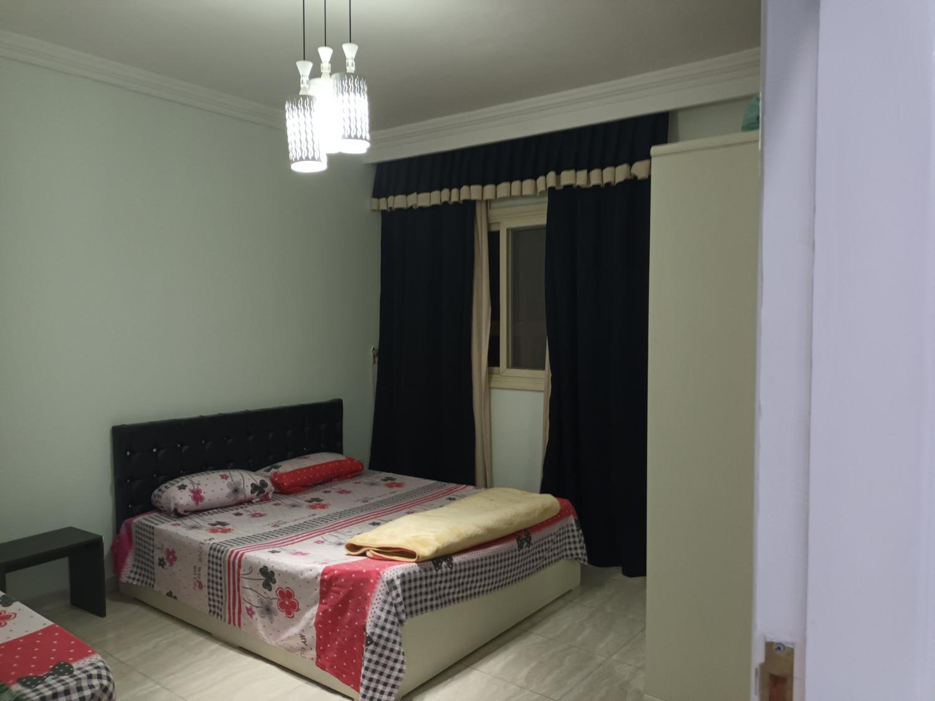 One-Bedroom Apartment - Photo 34