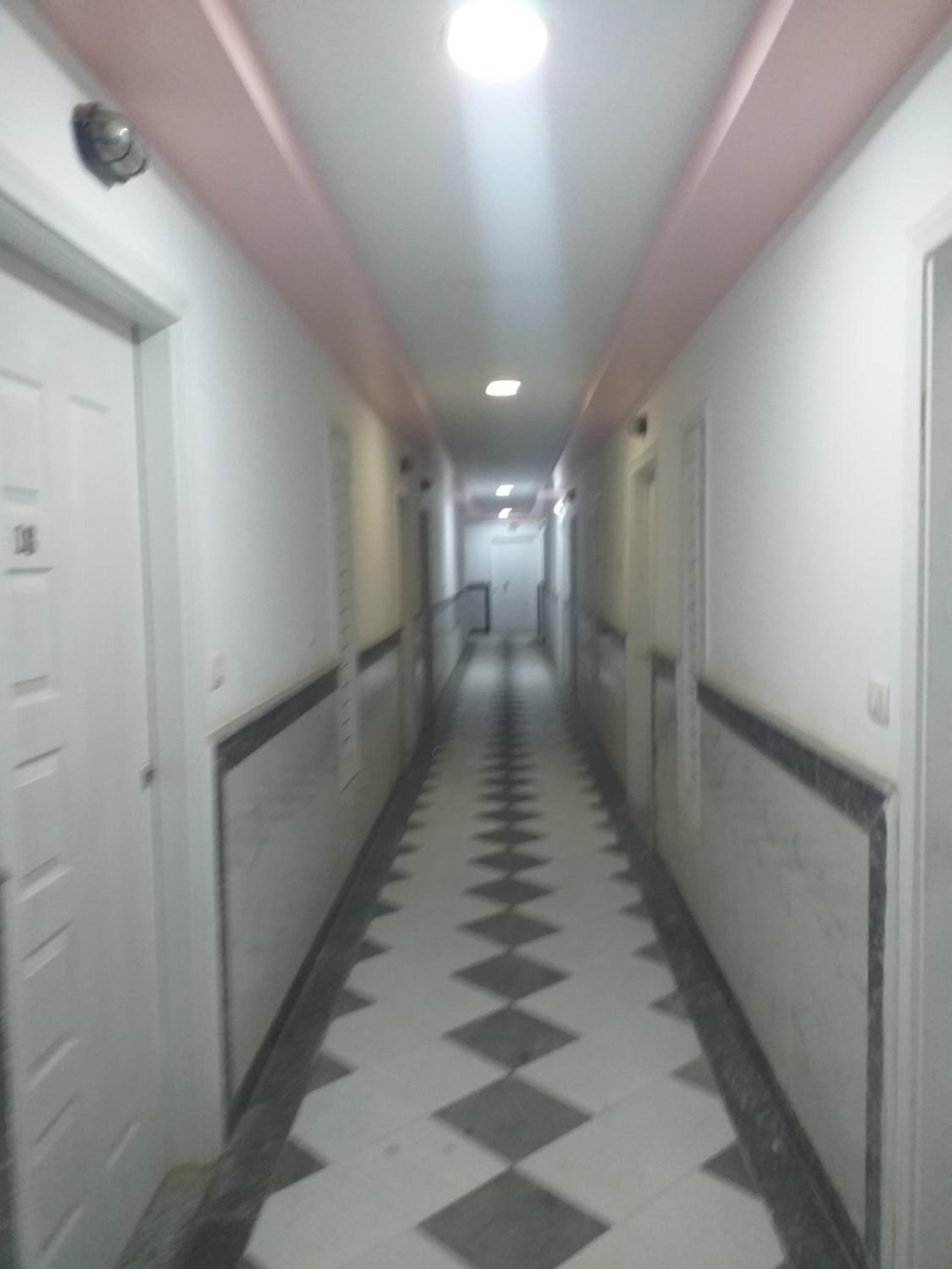 One-Bedroom Apartment - Photo 11