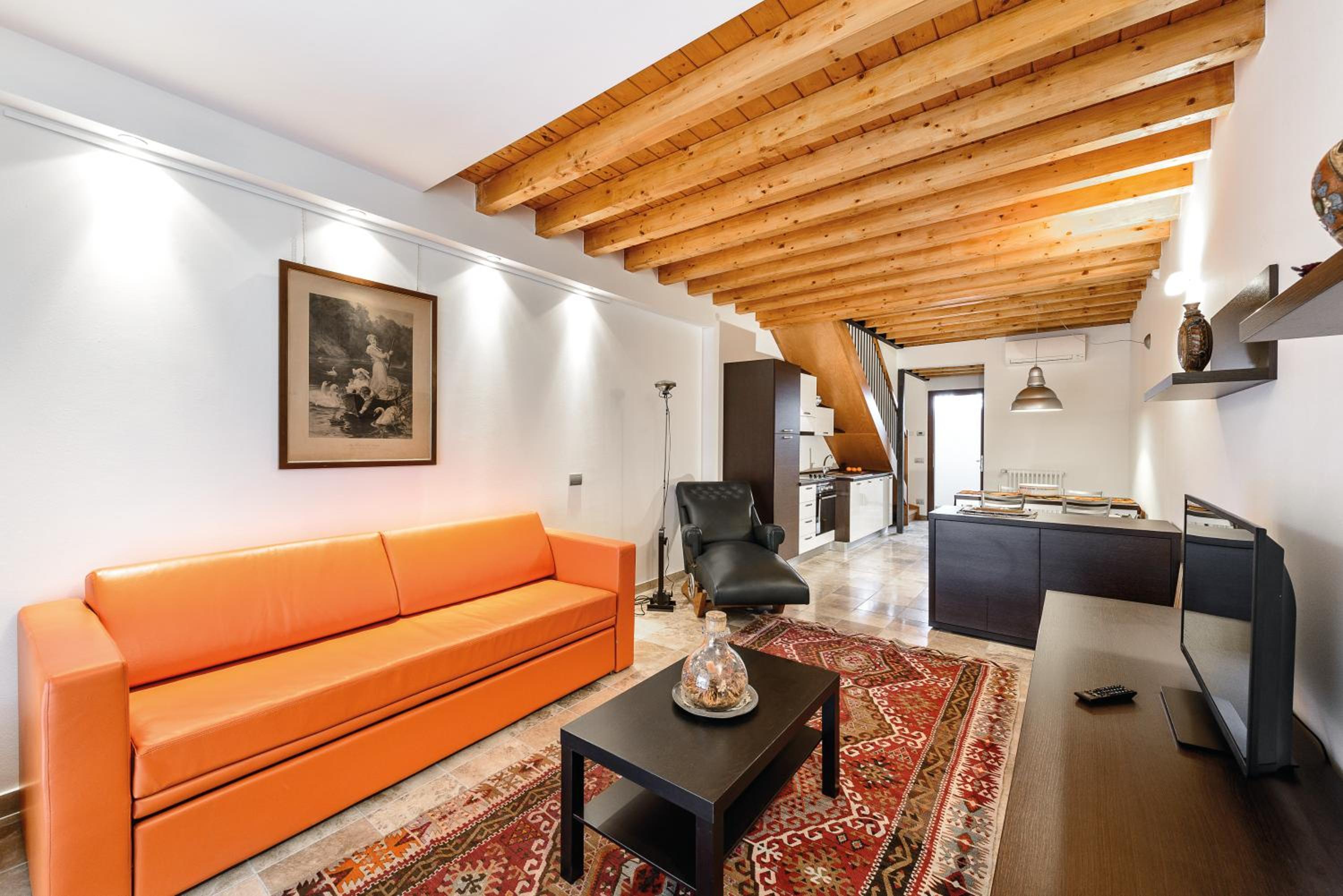 One-Bedroom Apartment- Split Level photo 1