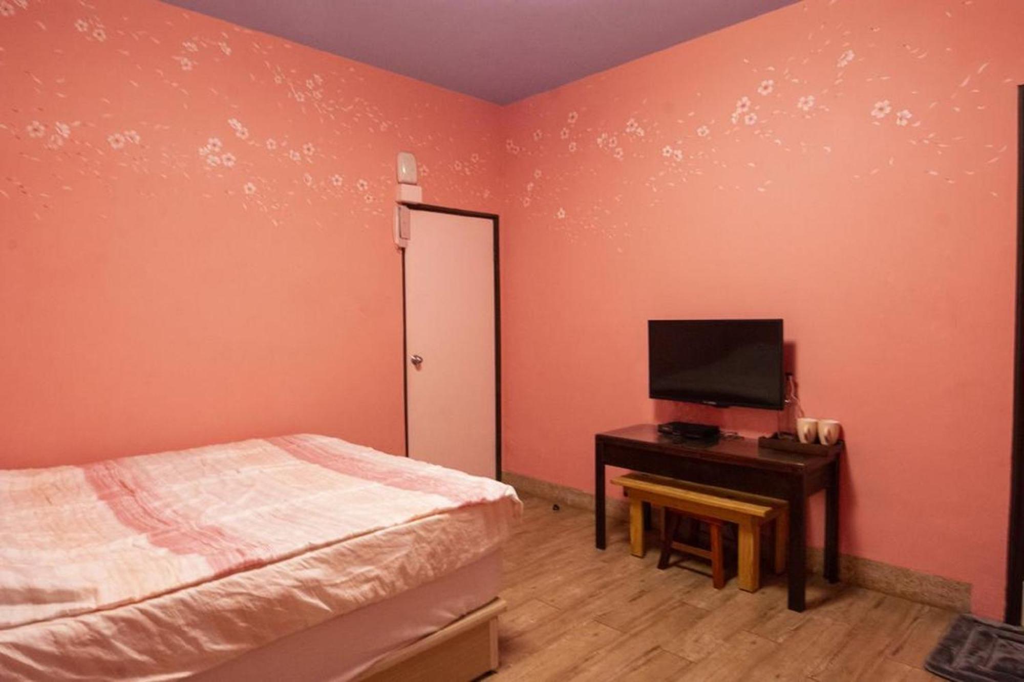 Standard Double Room - Photo 4