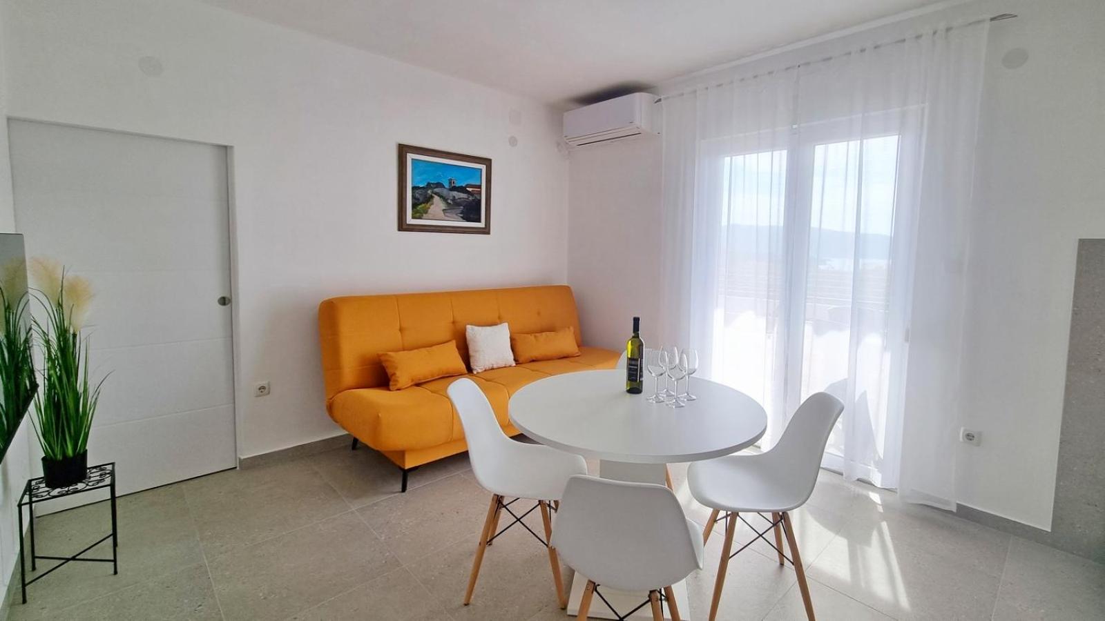 Two-Bedroom Apartment - Photo 4