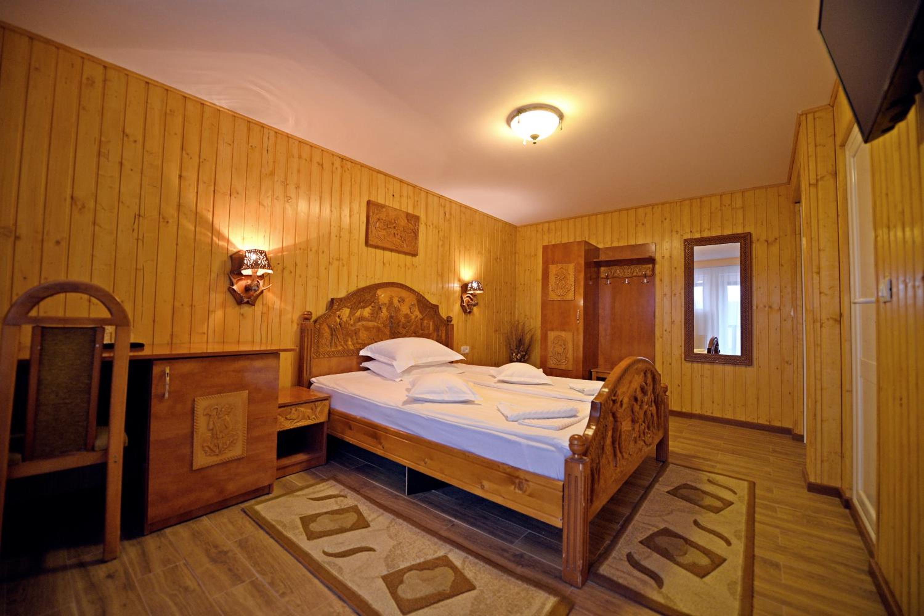 Deluxe Double Room - Photo 2