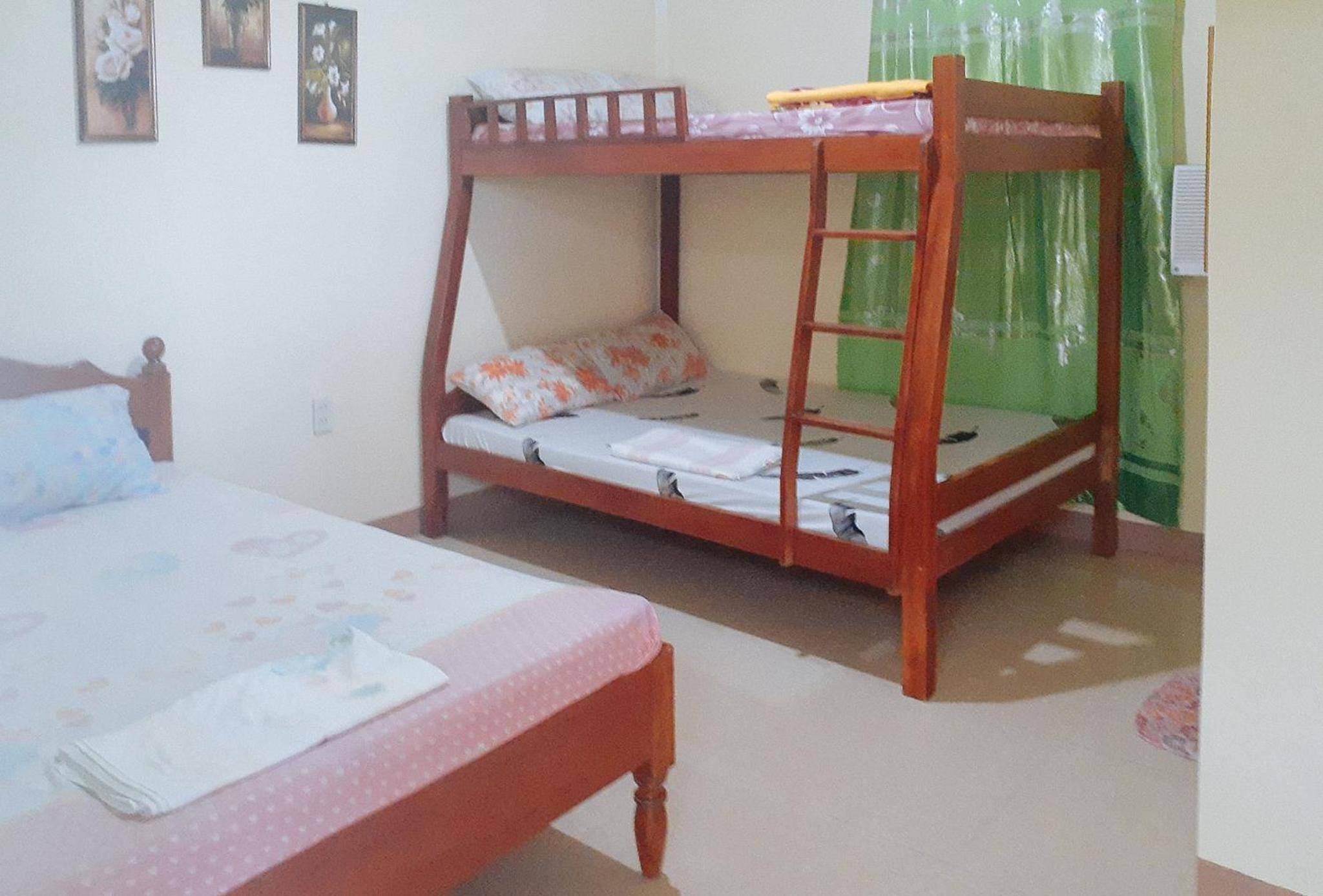 Family Room - Photo 1