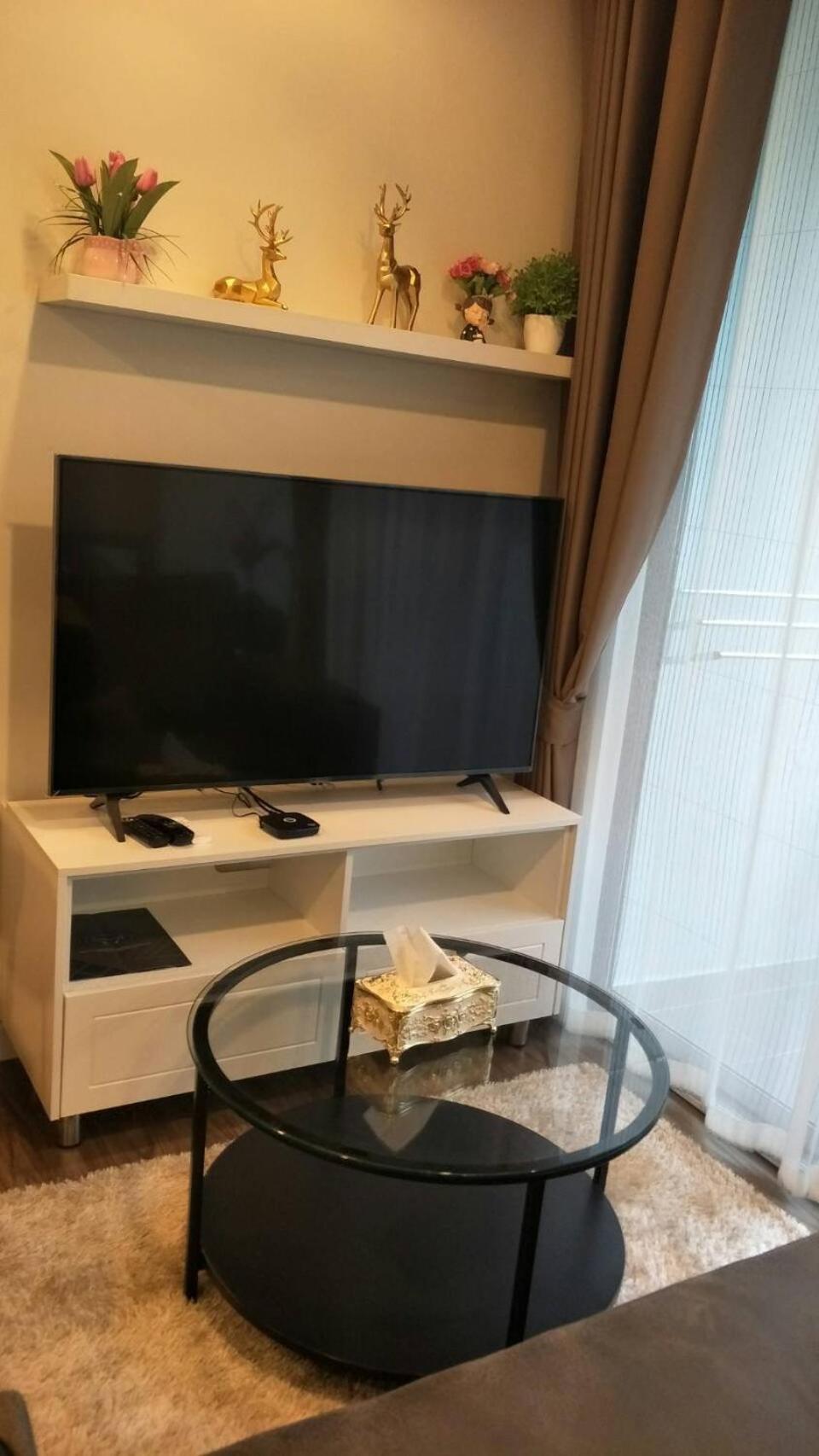 One-Bedroom Apartment - Photo 14