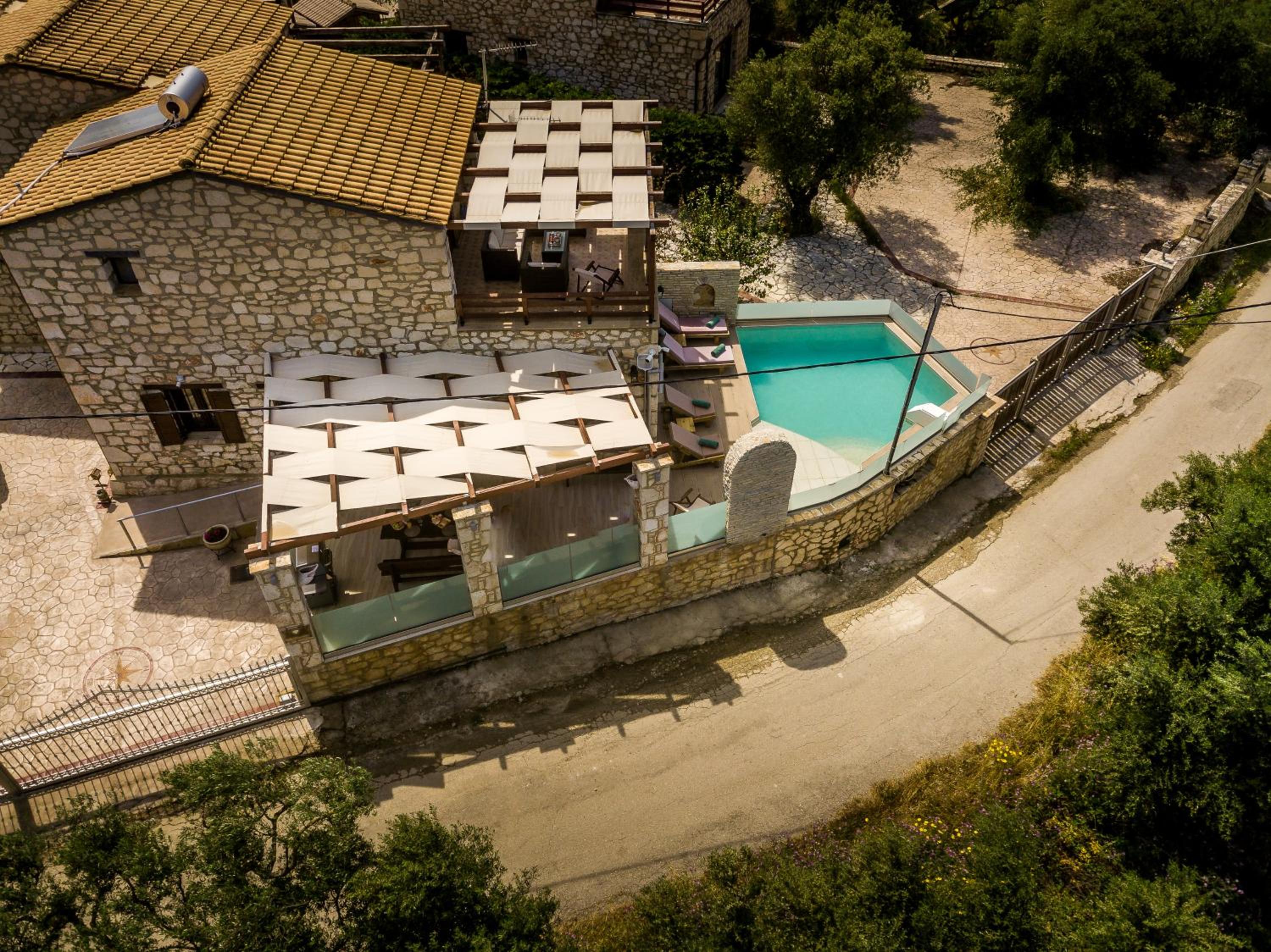 Villa with Private Pool photo 3