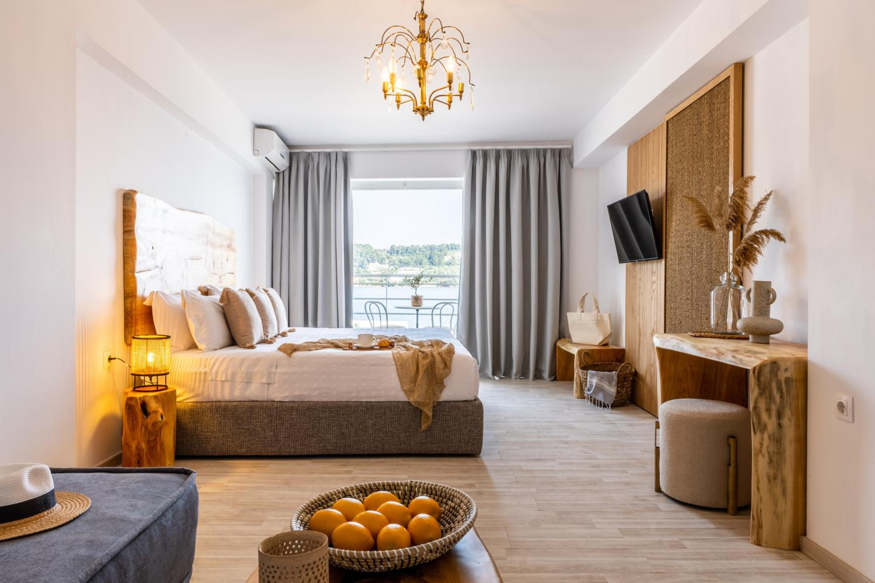 Suite with Sea View
