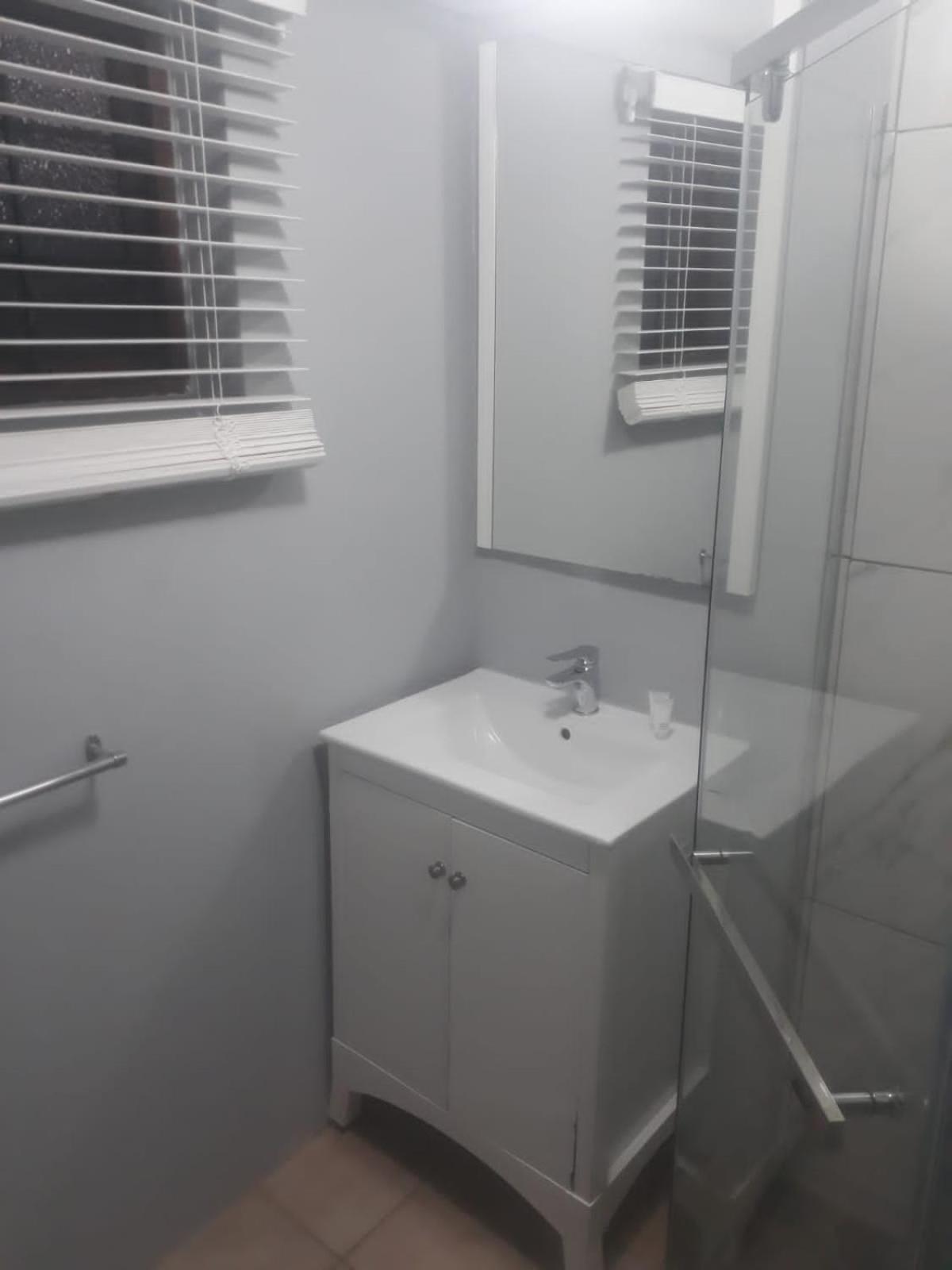 Deluxe Double Room - Photo 4