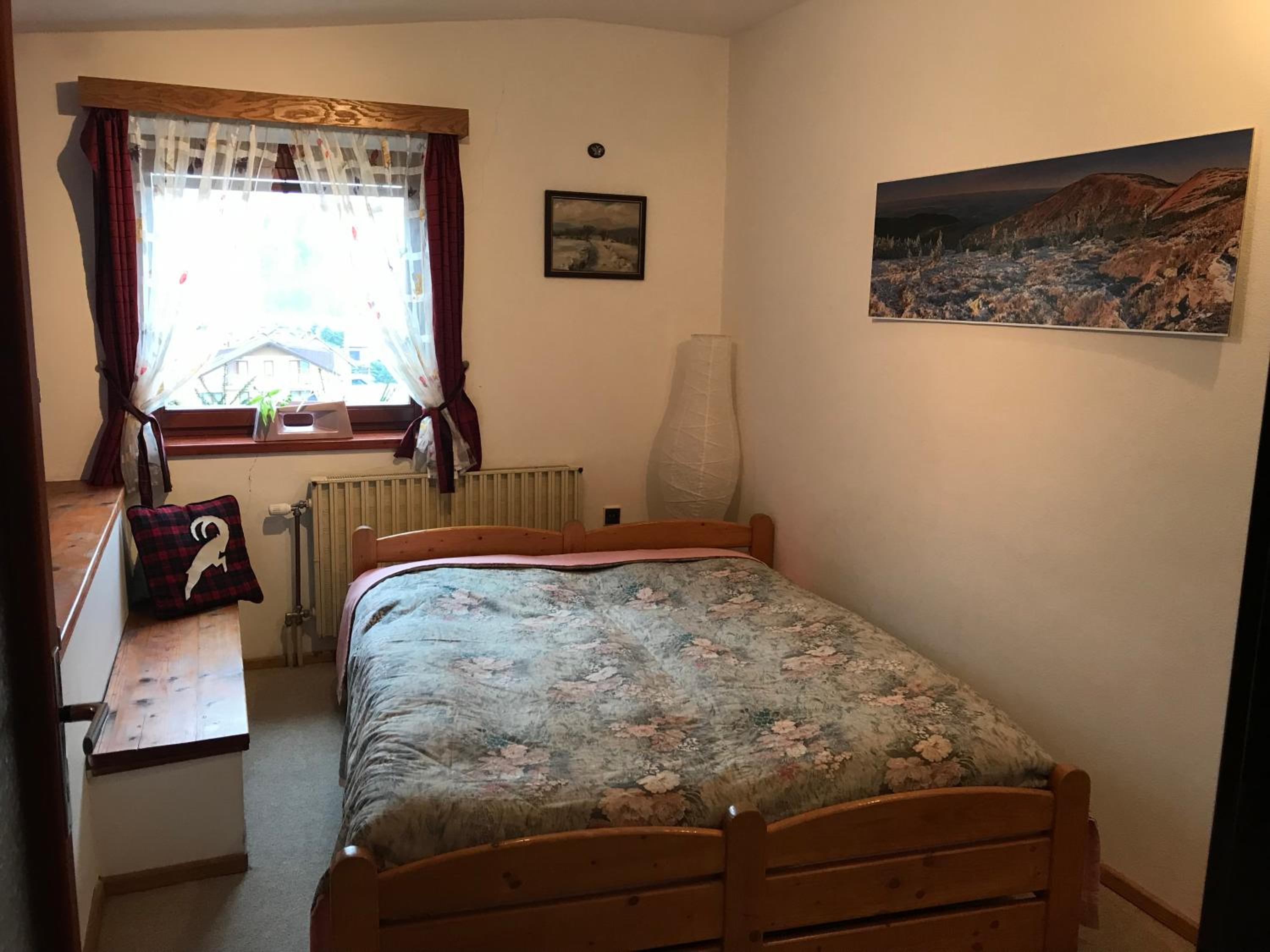 Apartment with Mountain View photo 1
