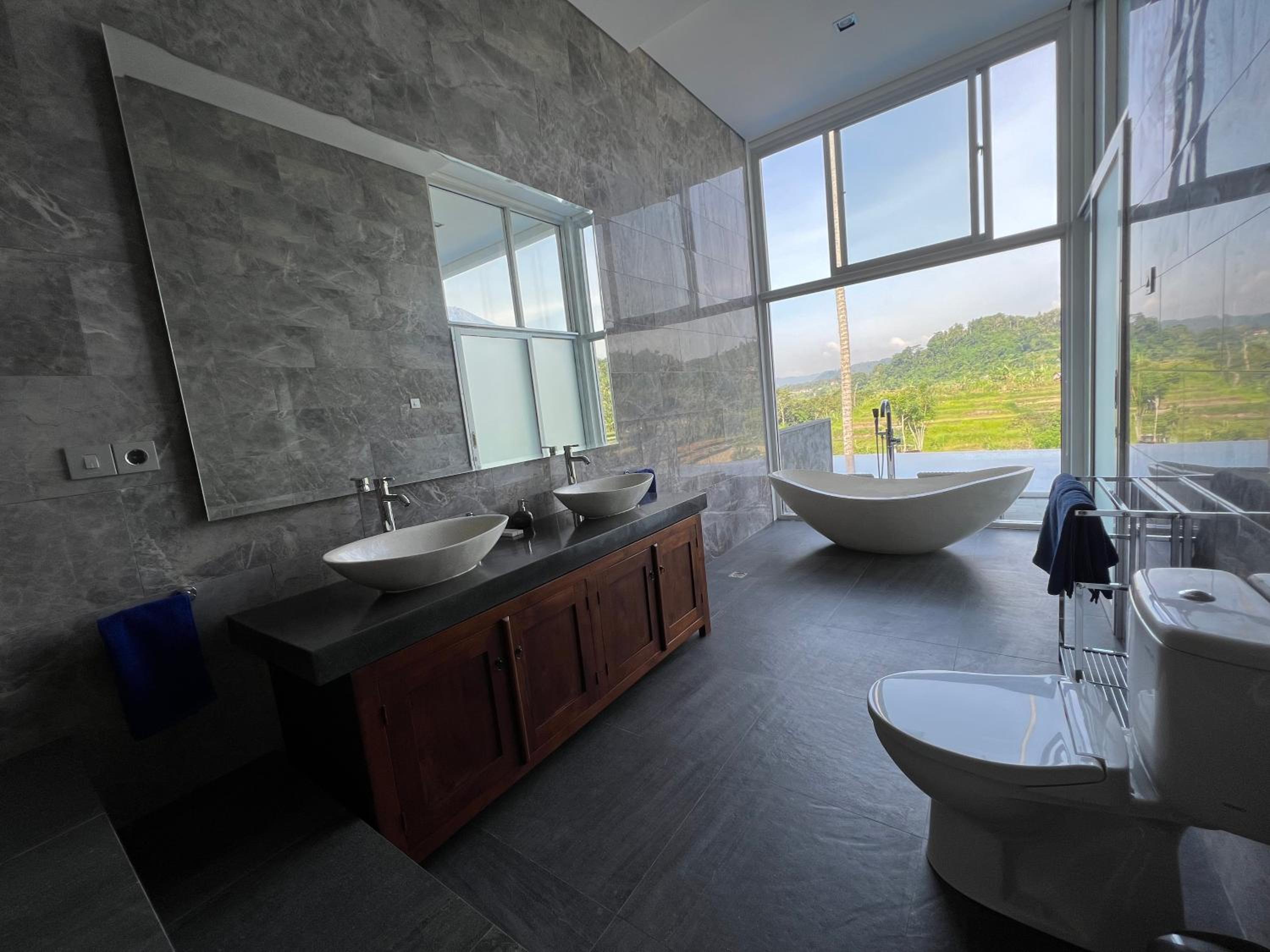 One-Bedroom Villa with Pool View - Photo 2