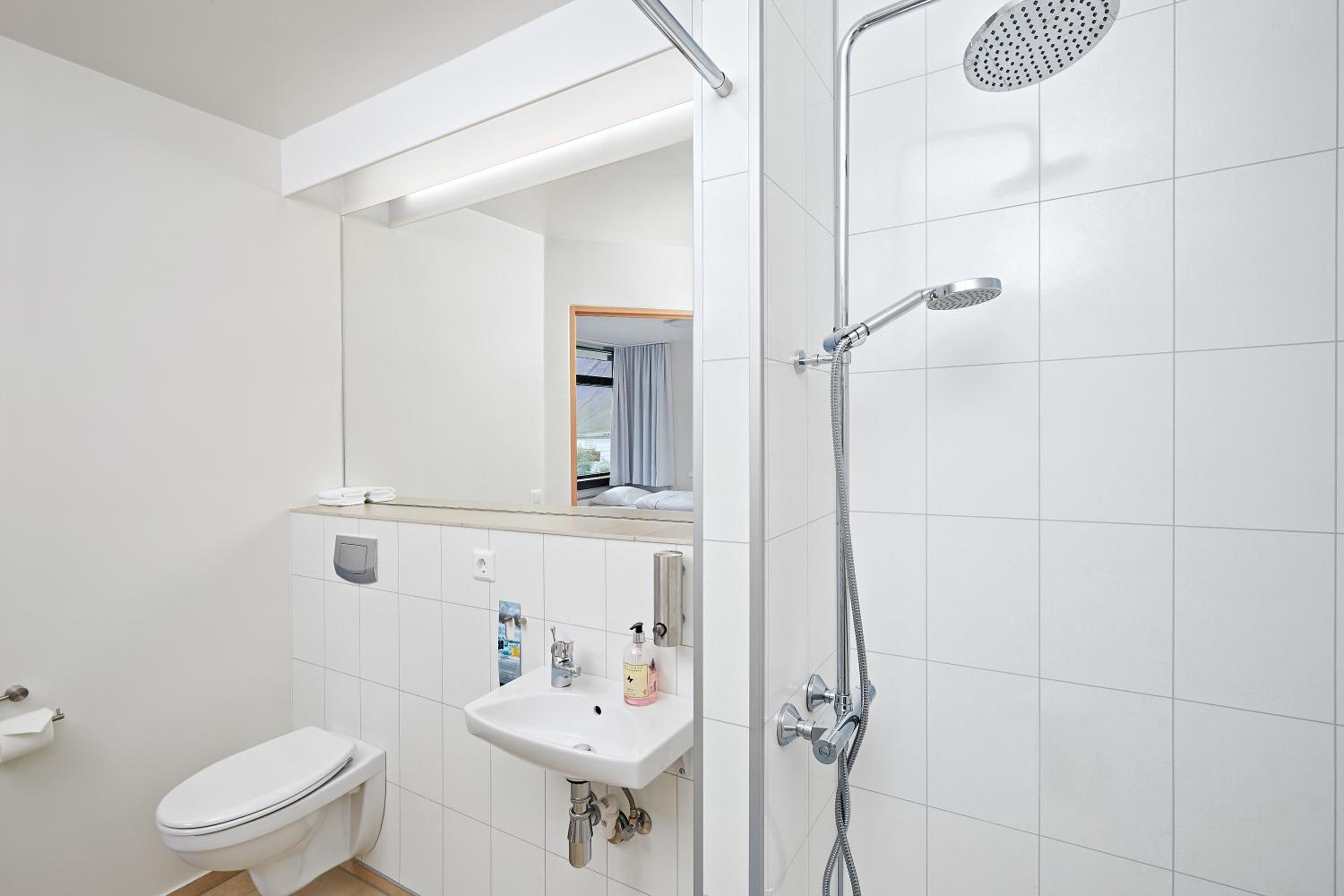 Economy Double or Twin Room - Photo 4