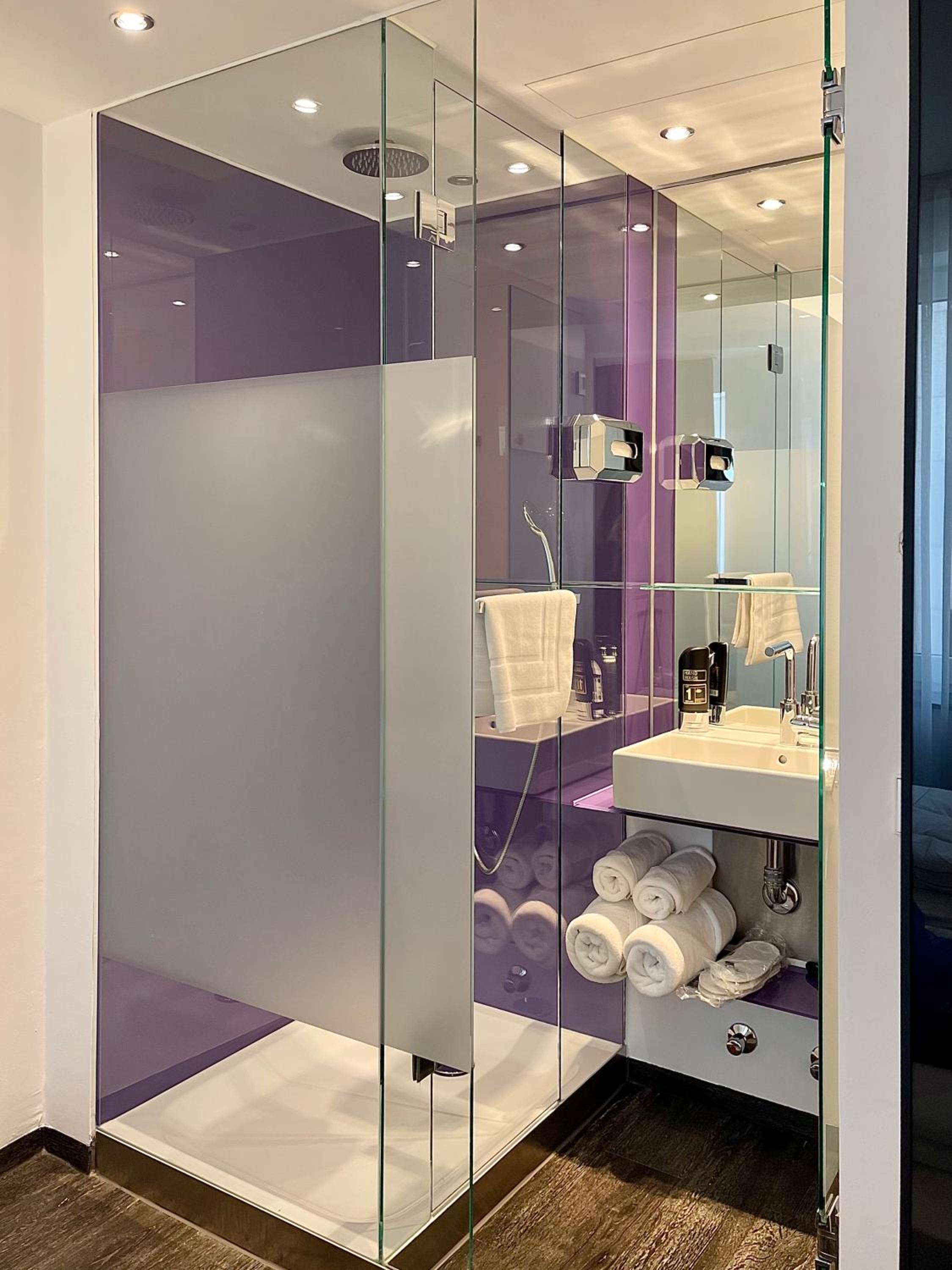 Standard Double or Twin Room — the supplier's photographs — photo 6