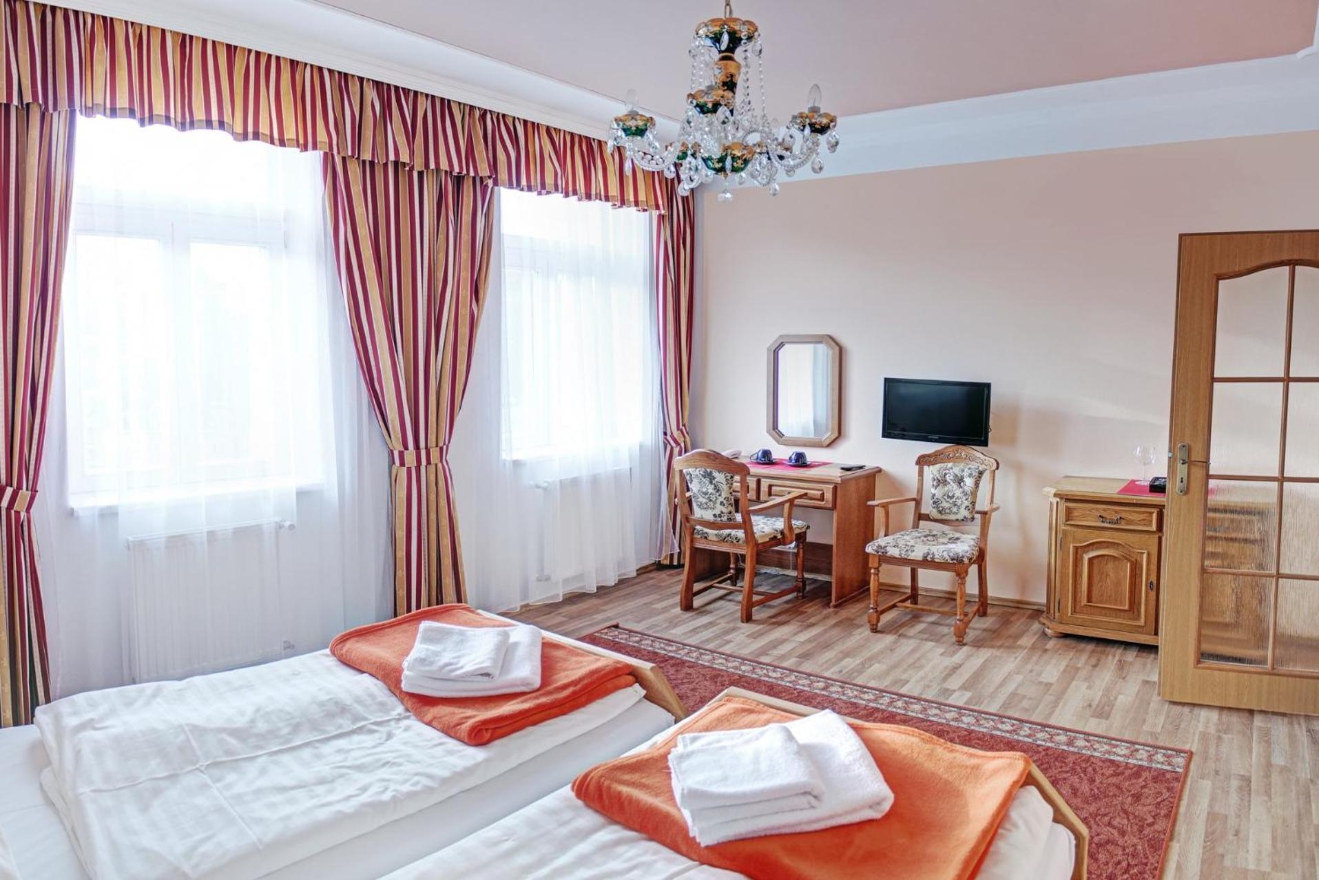 Twin Room