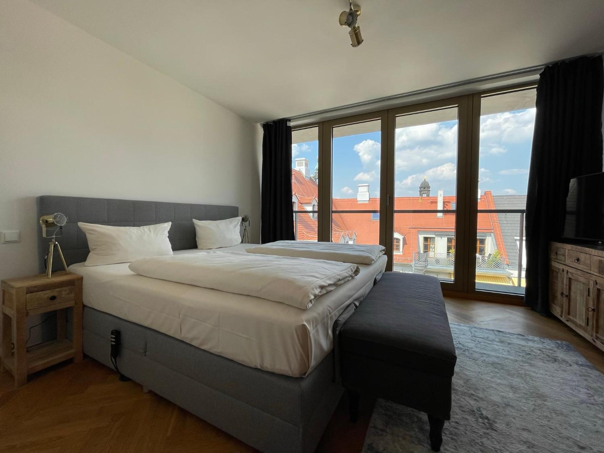 Two-Bedroom Apartment - Photo 18