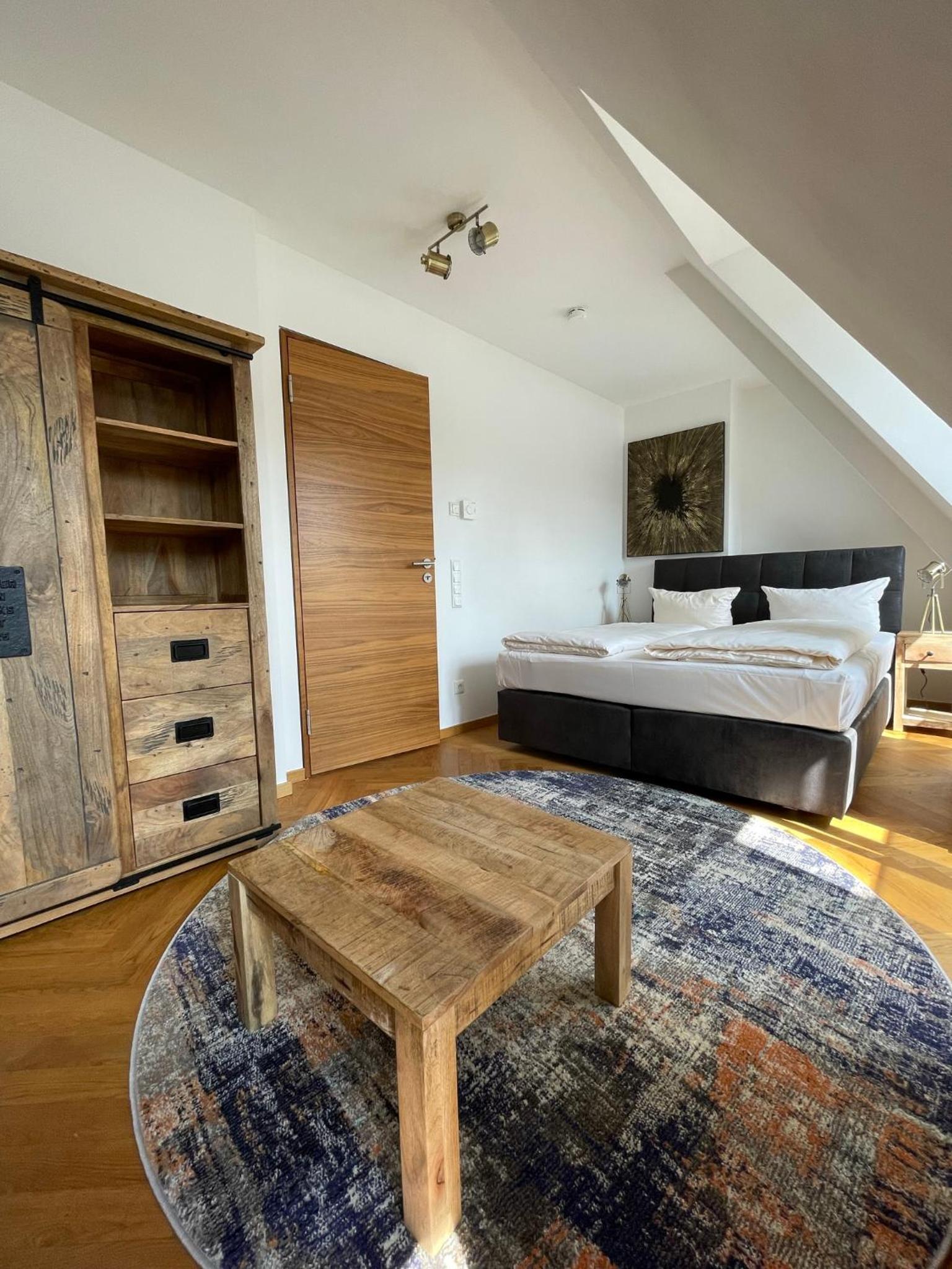 Two-Bedroom Apartment - Photo 32