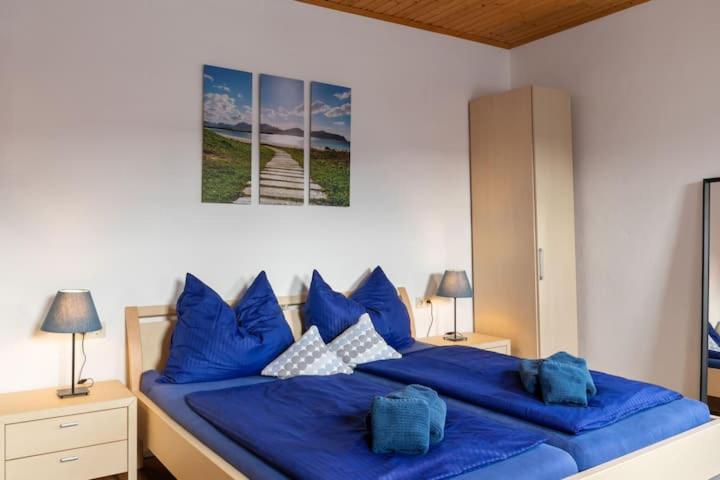 Three-Bedroom Apartment - Photo 4