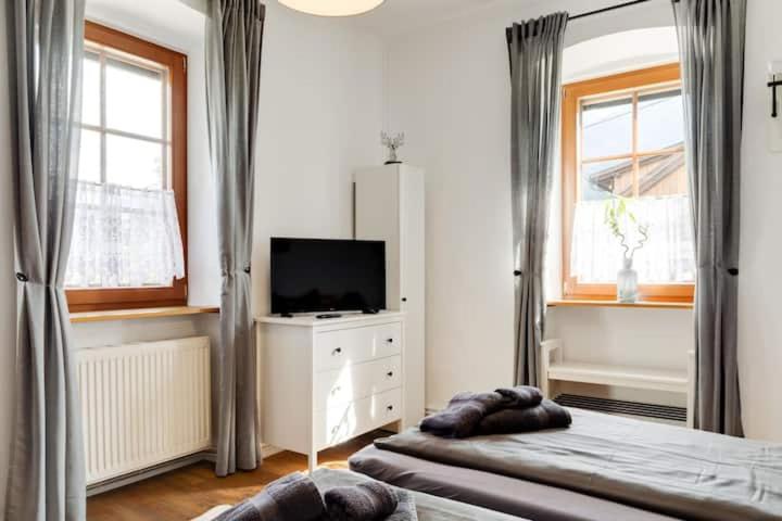 Three-Bedroom Apartment - Photo 14