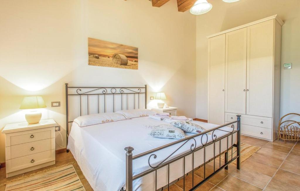 Two-Bedroom Apartment - Split Level photo 1