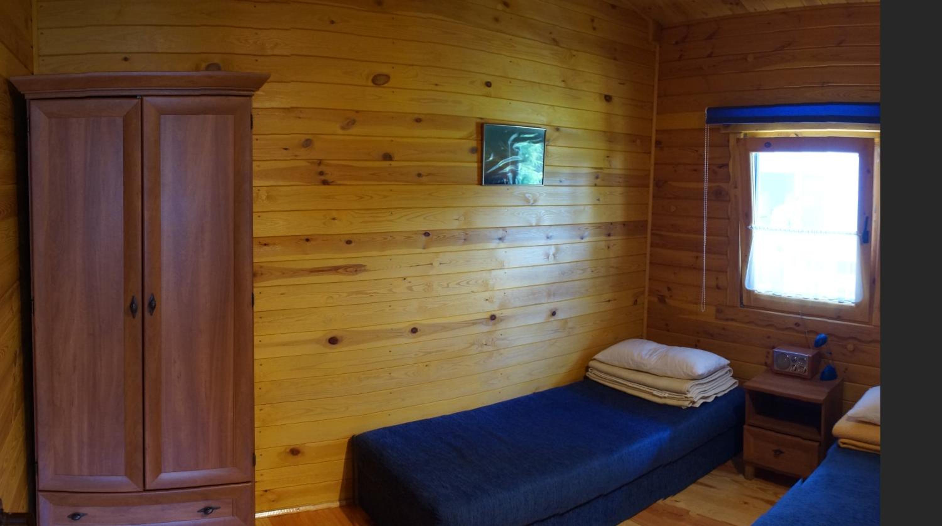 One-Bedroom House photo 1