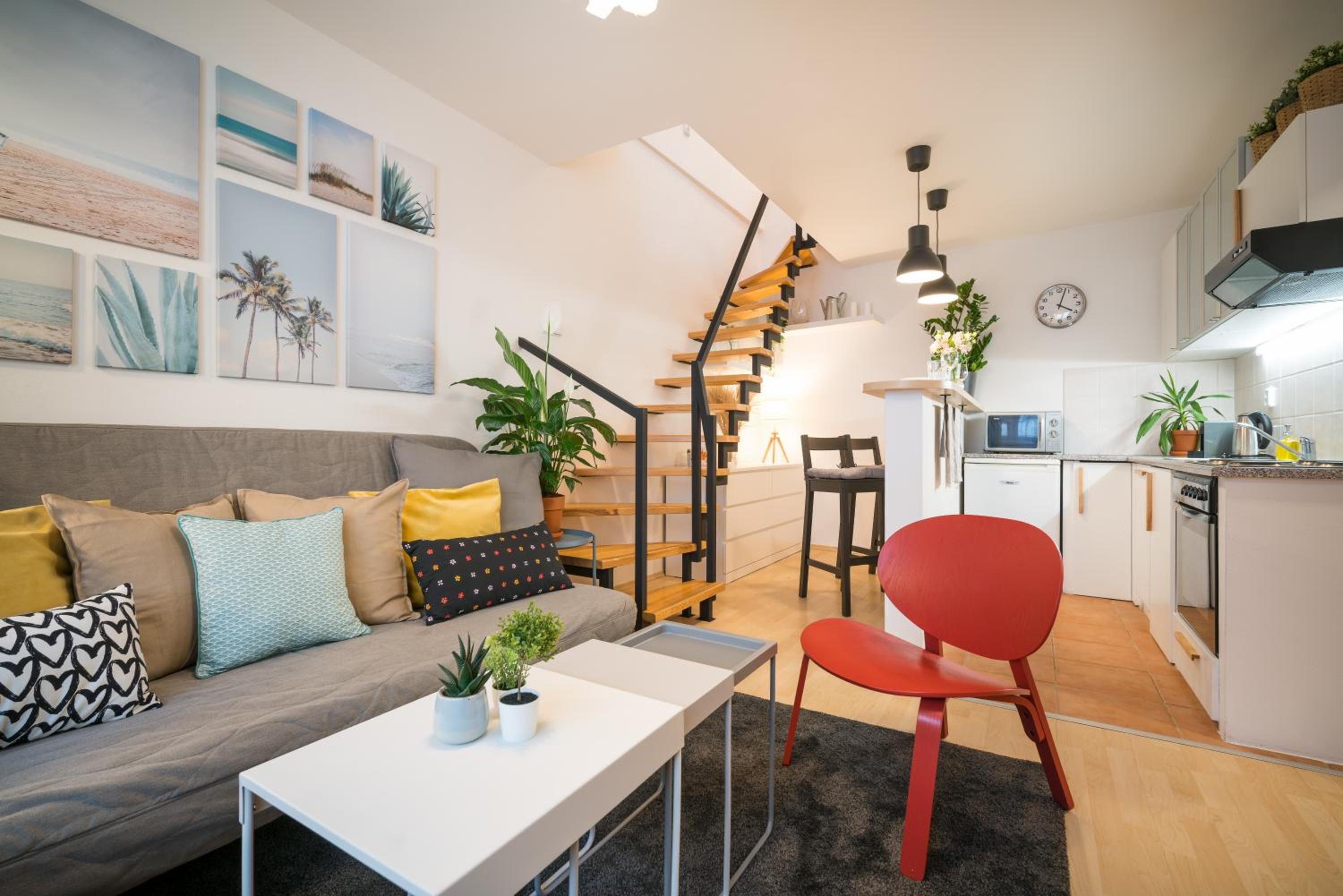 Maisonette photo 1