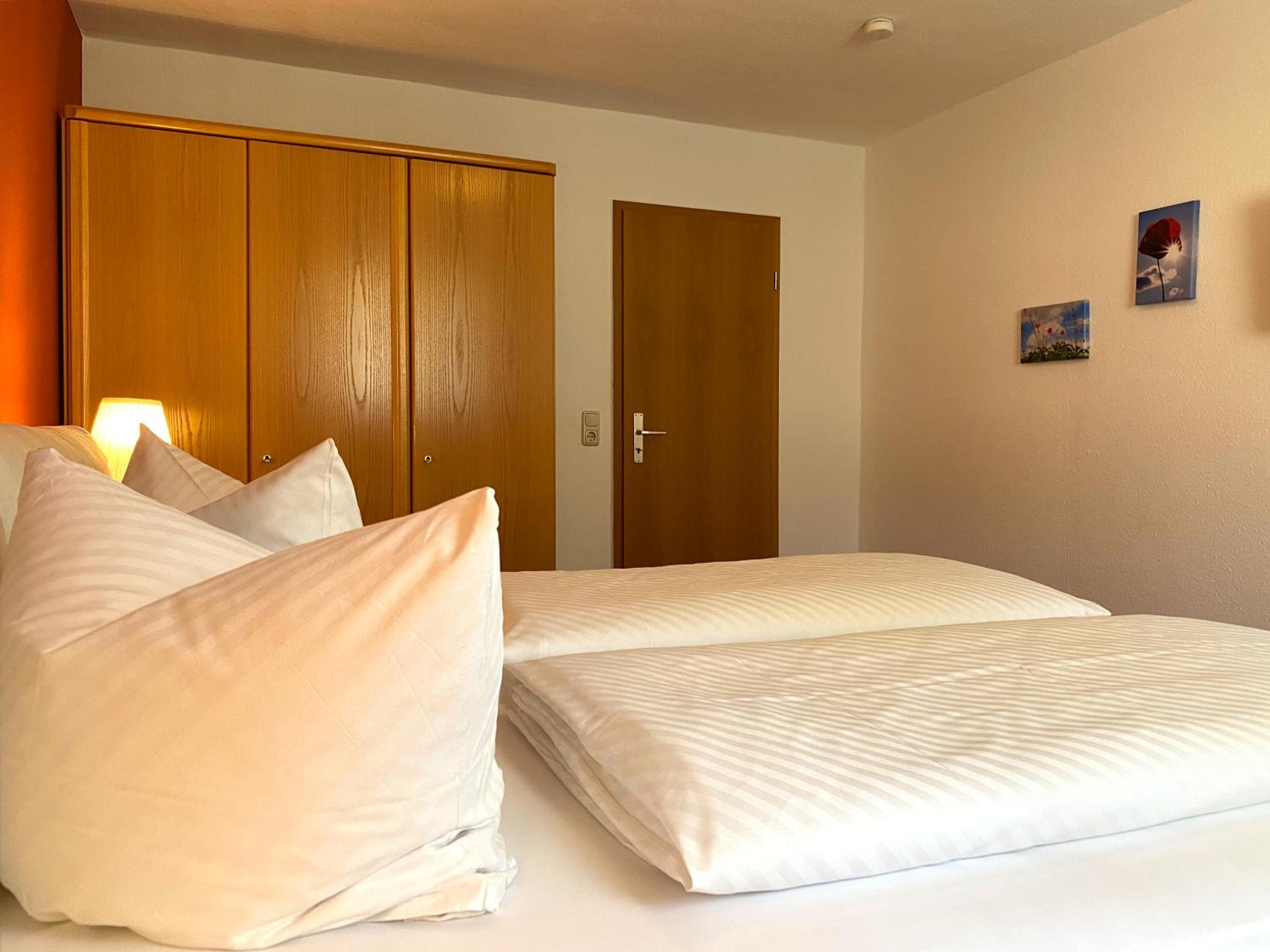 Double Room - Photo 4