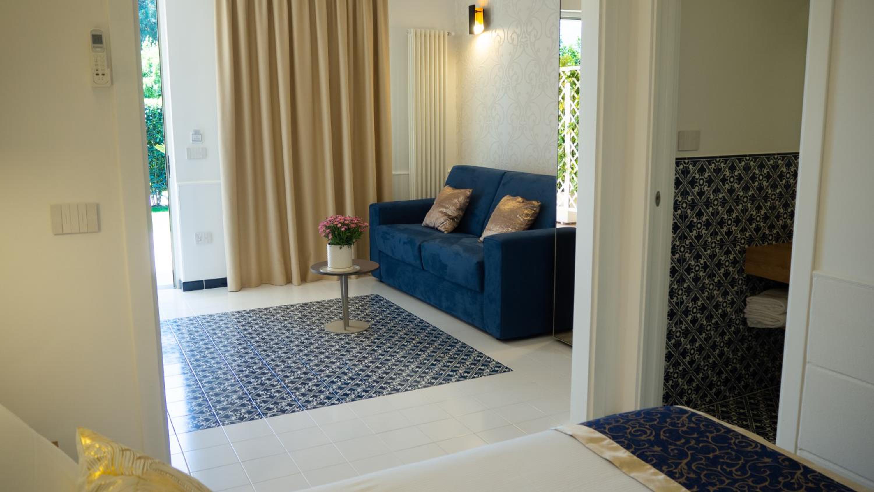 Superior Double Room With Garden photo 2