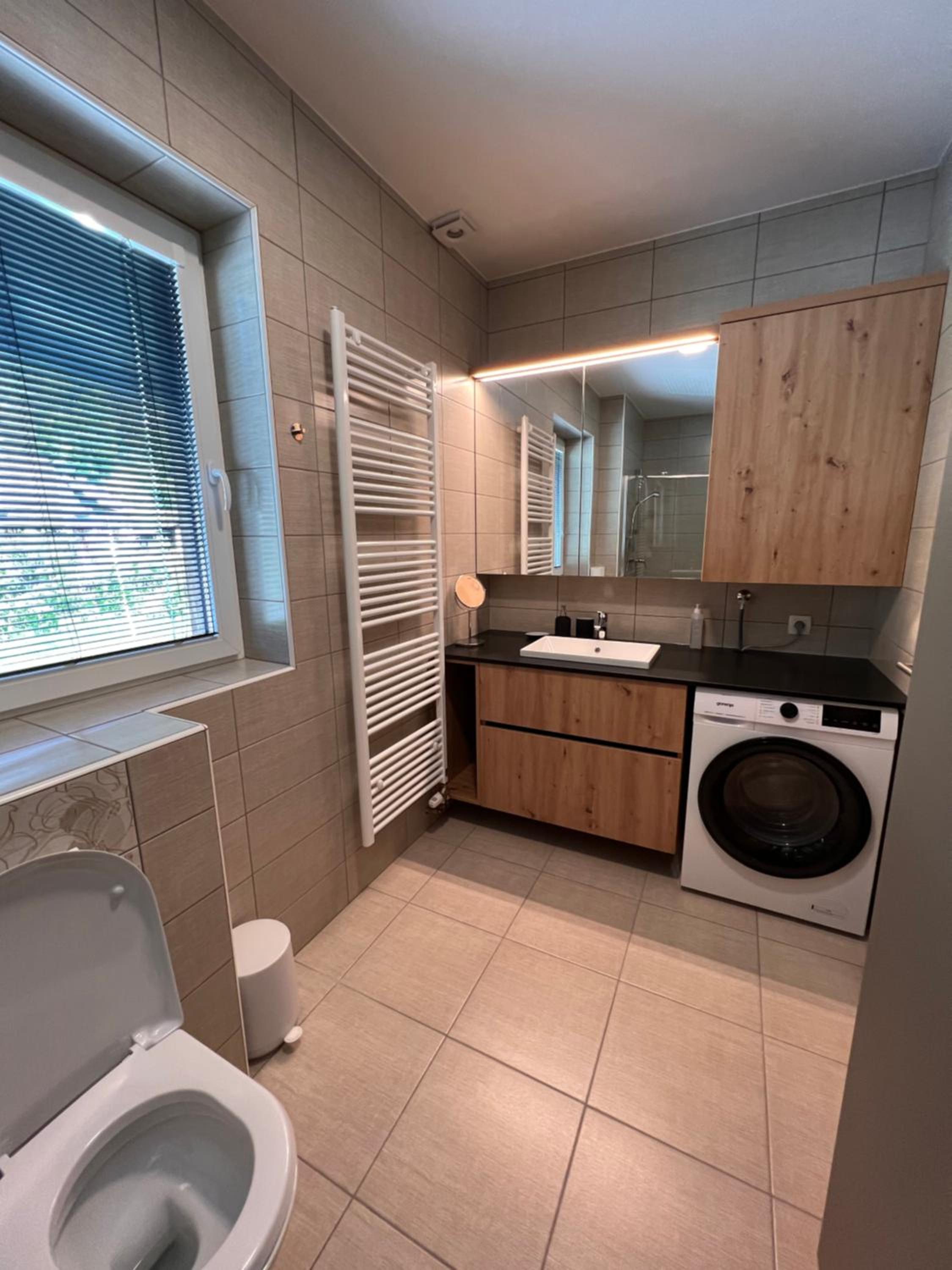 Deluxe Apartment - Photo 2