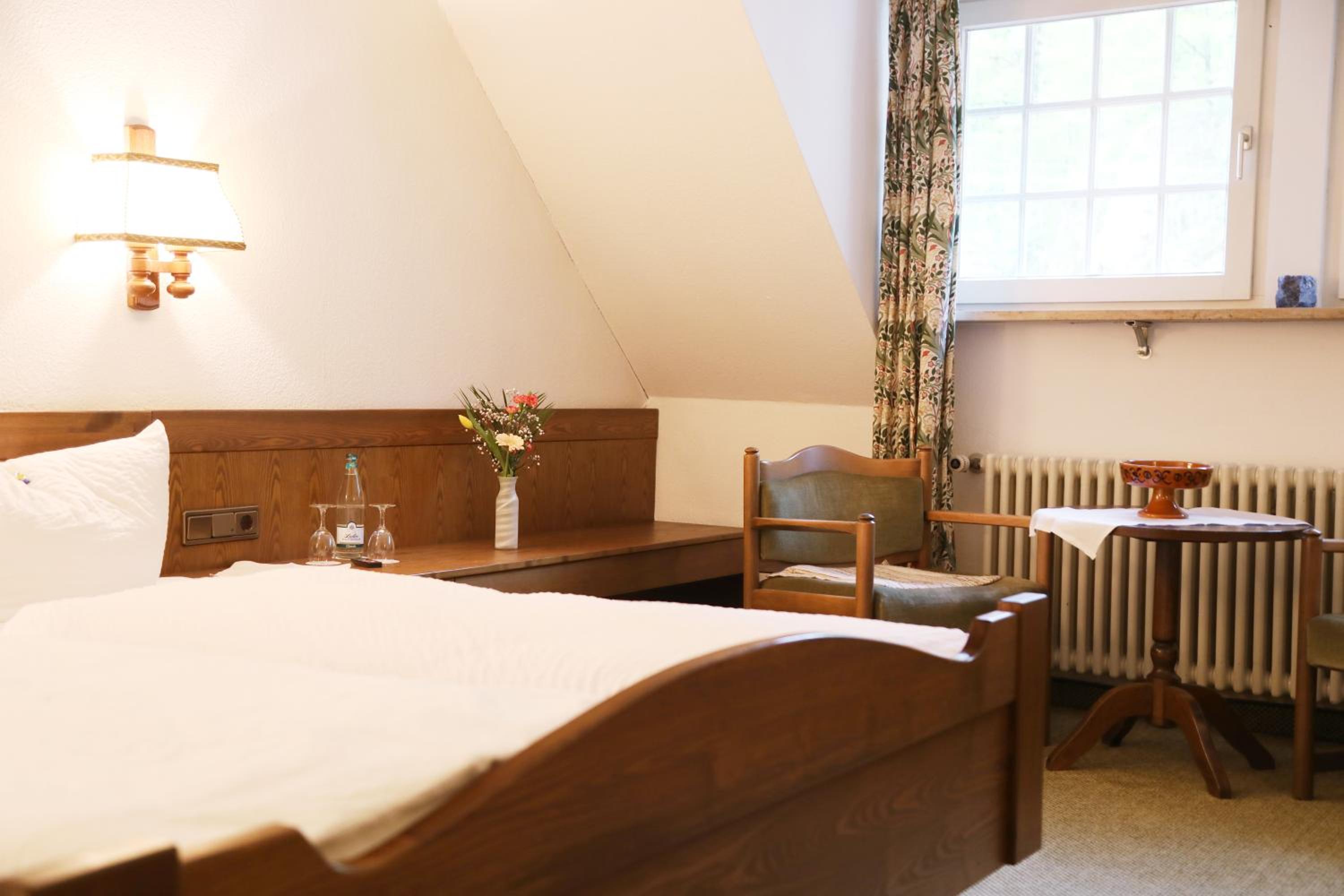 Standard Double Room - Photo 5