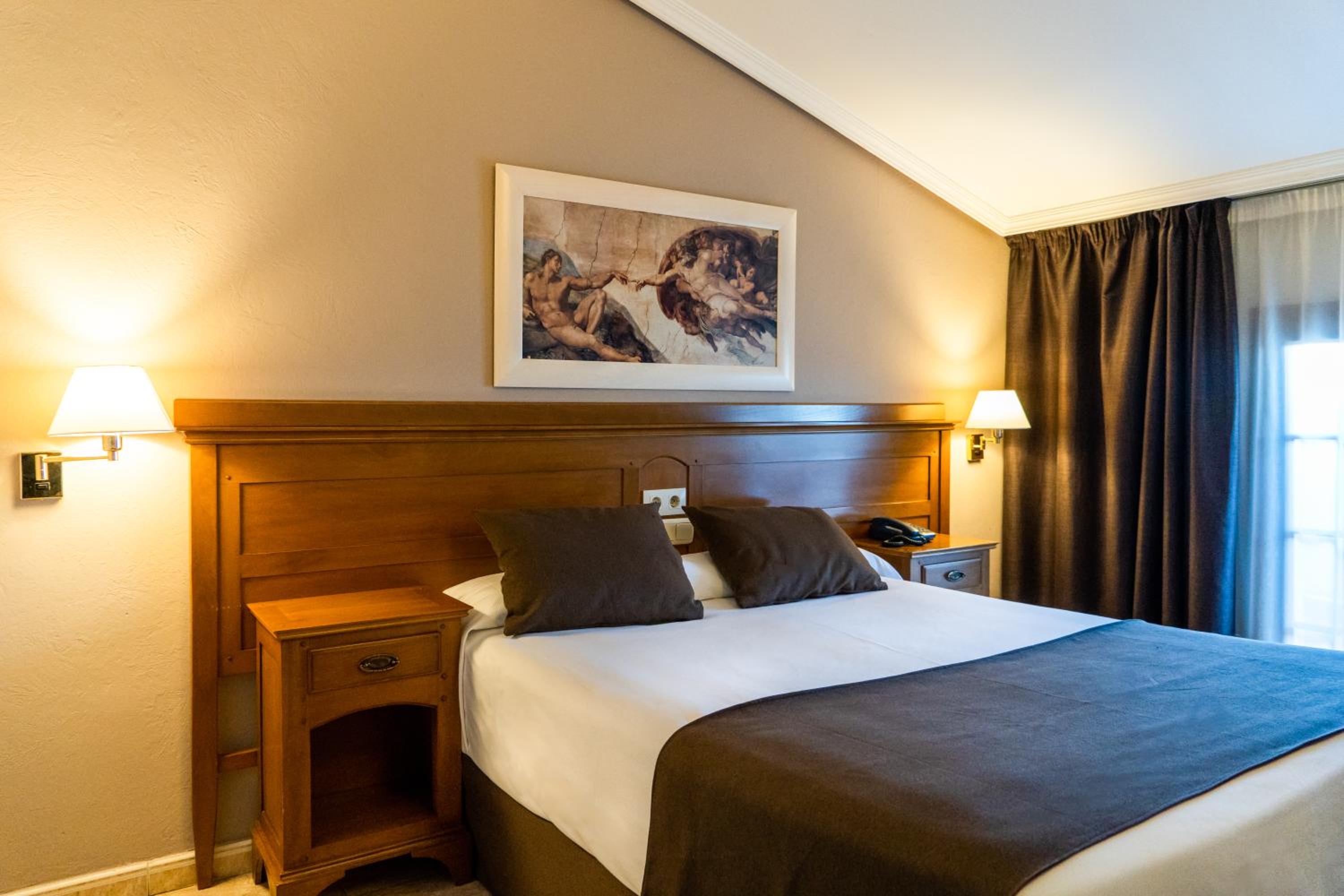 Double or Twin Room photo 2