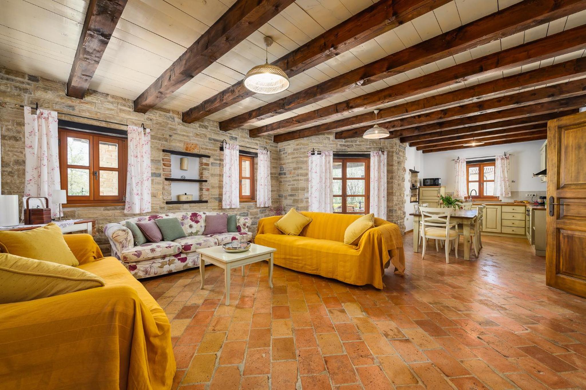 Villa con piscina privada