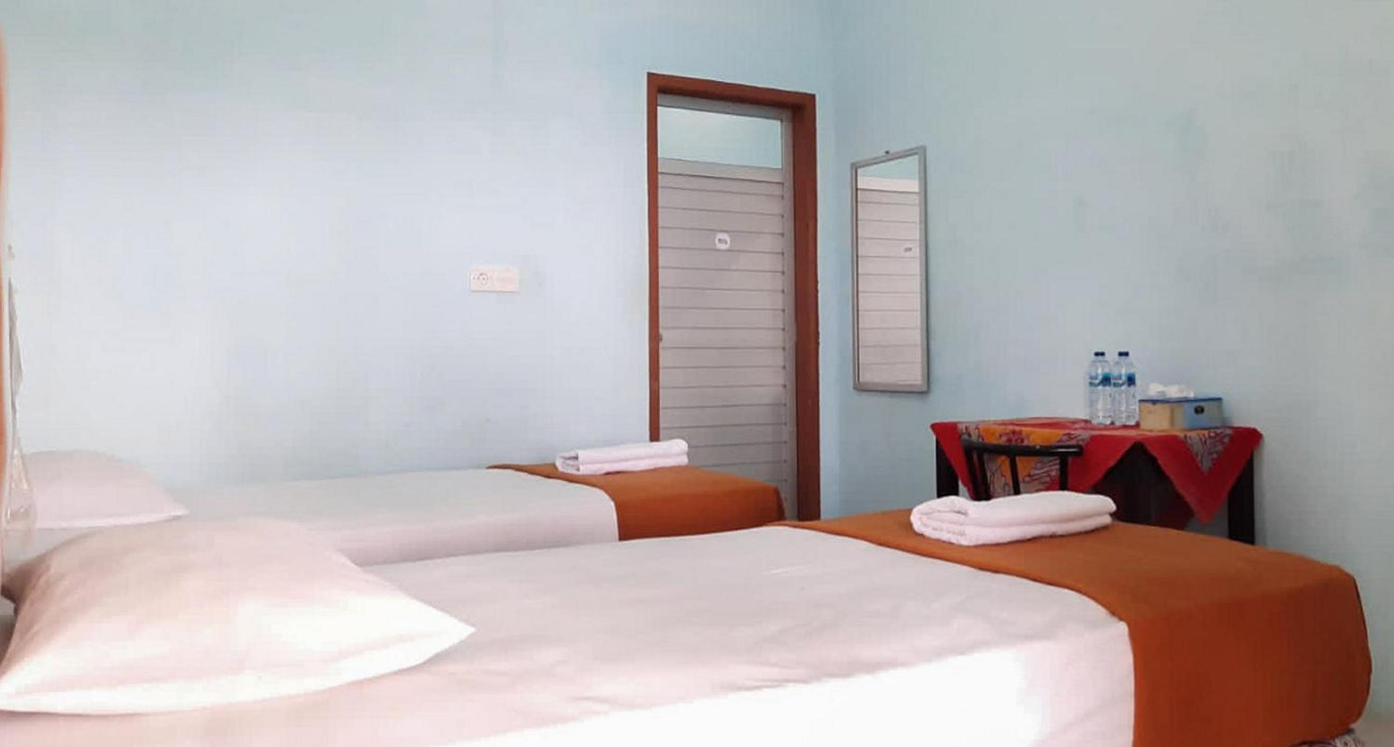 Twin Room - Photo 4