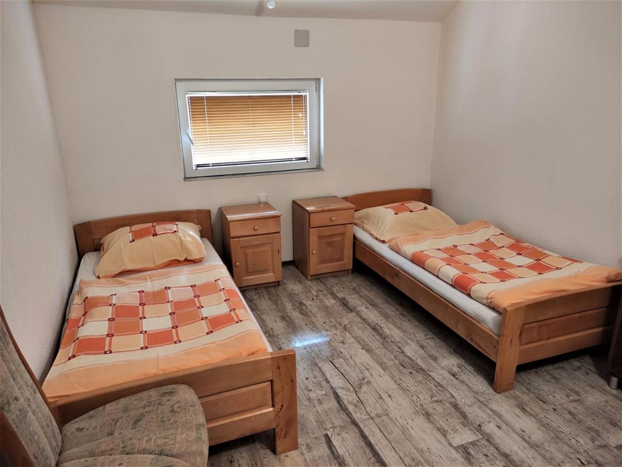 Twin Room photo 1