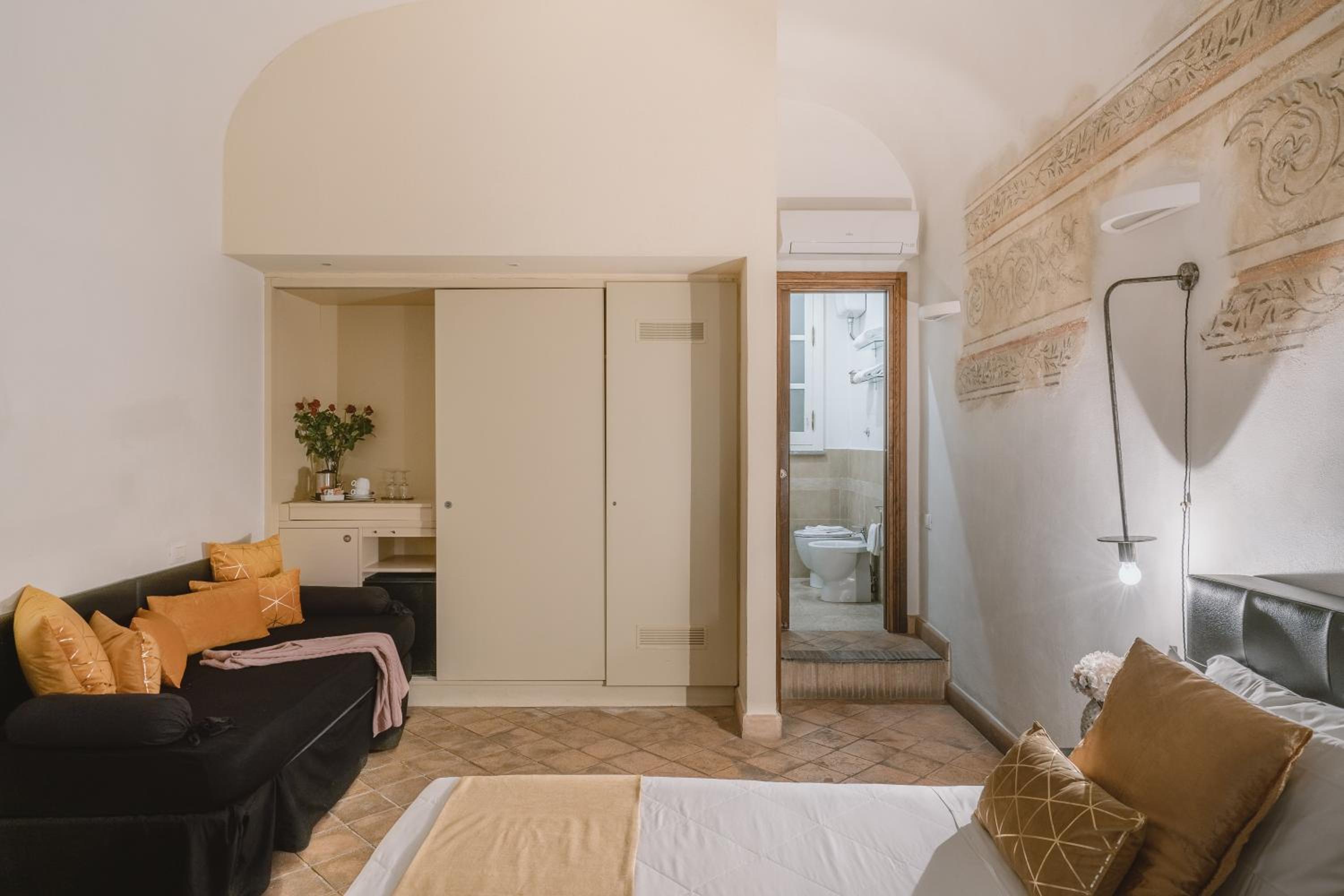 Triple Room photo 2