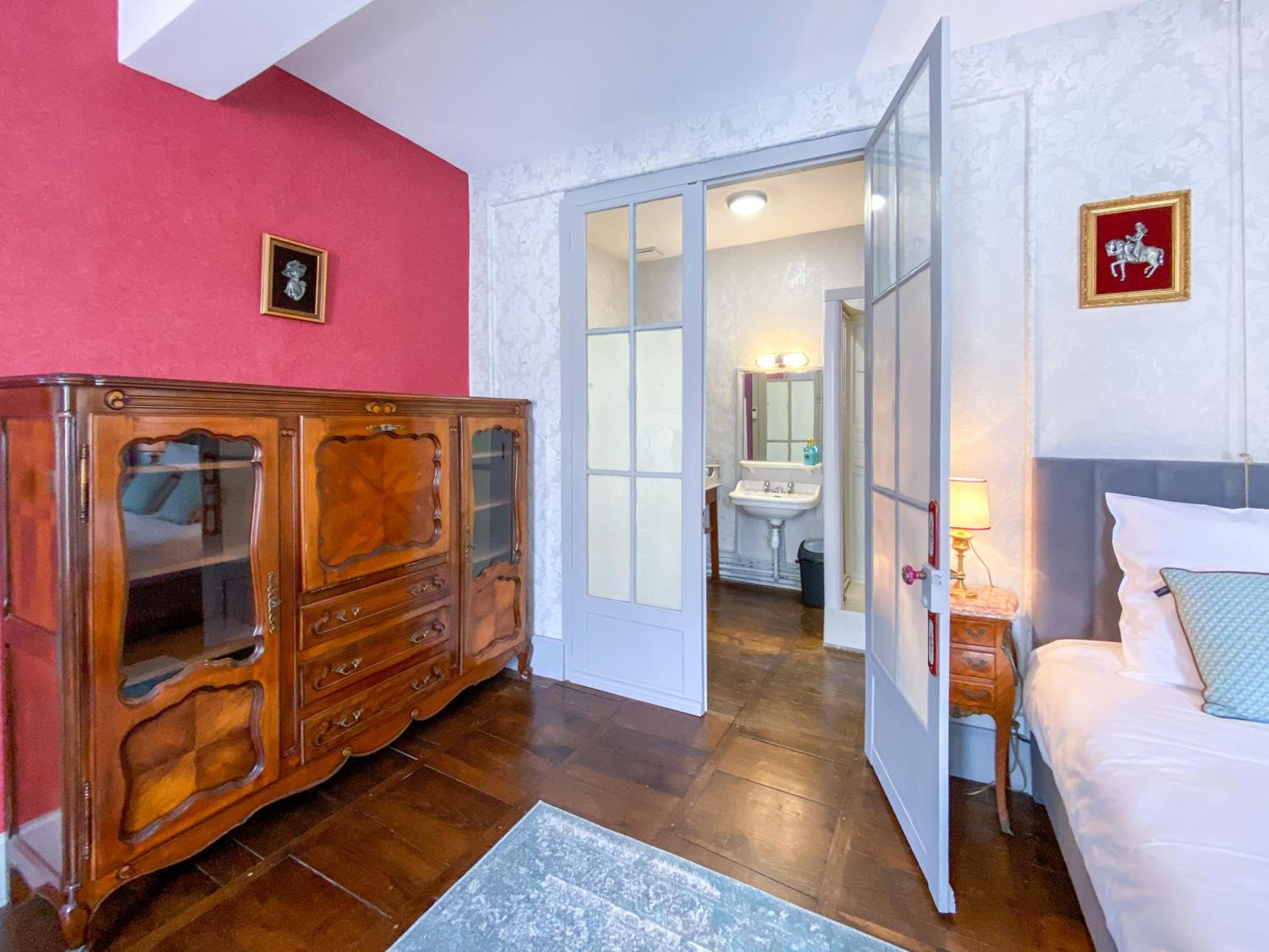 Deluxe Triple Room - Photo 6
