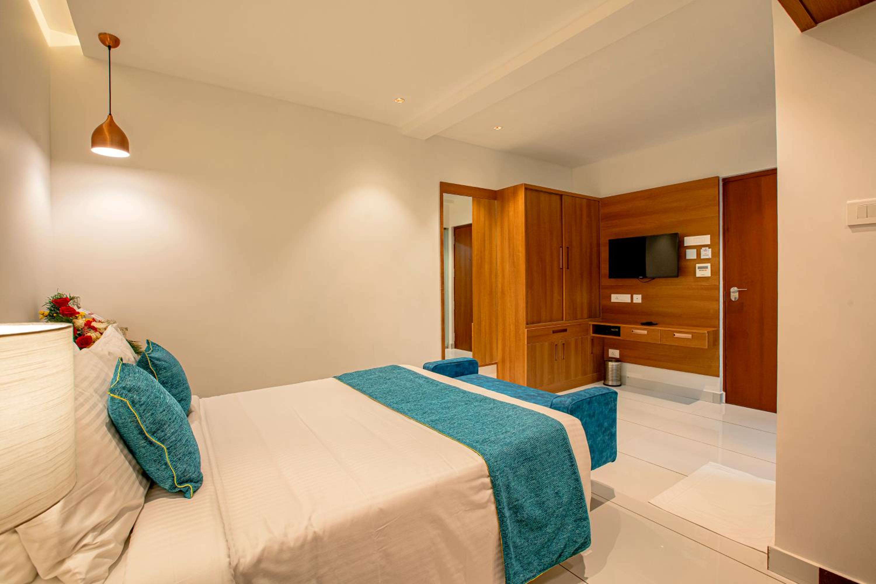 Double Room - Photo 5