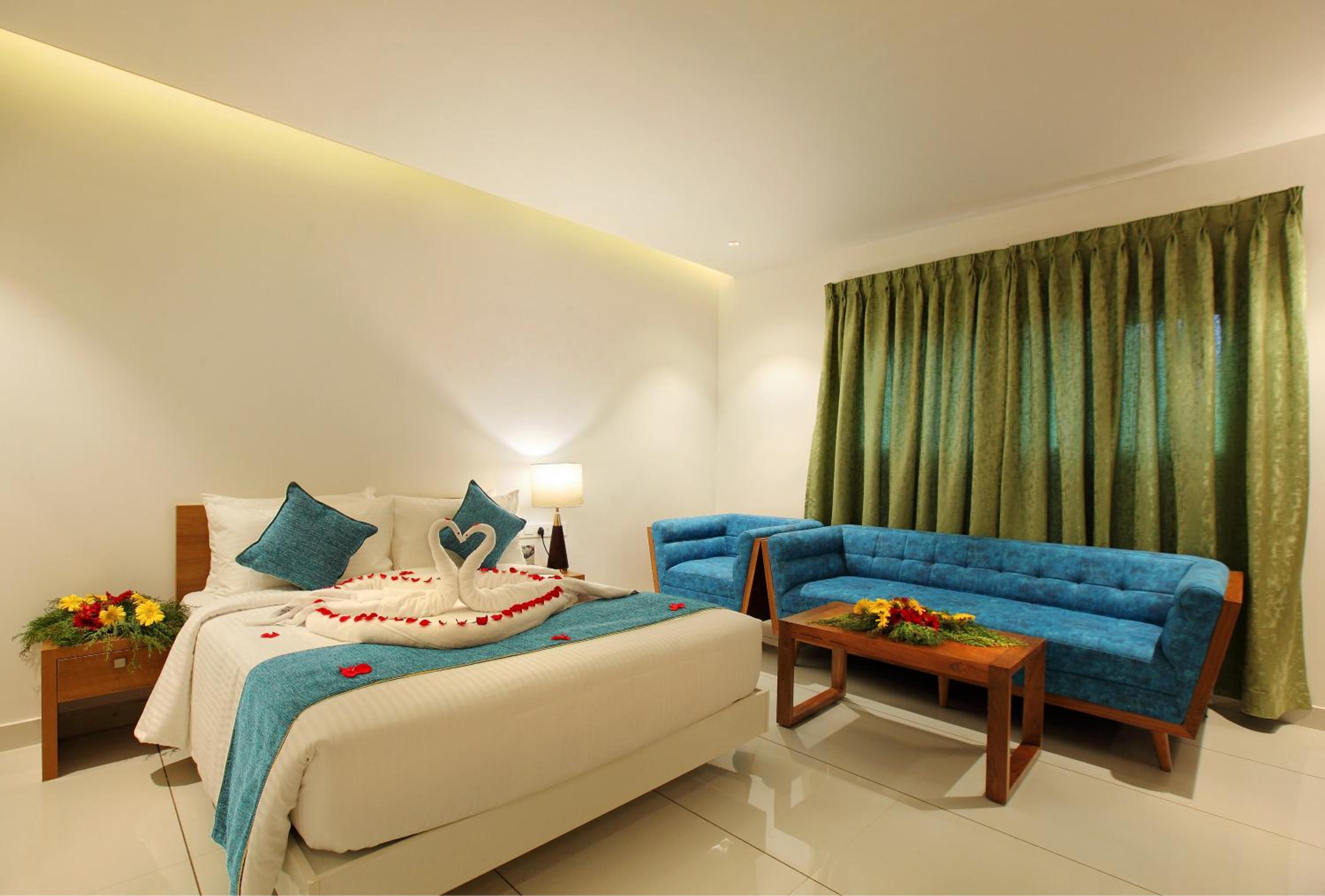 Superior Suite - Photo 2