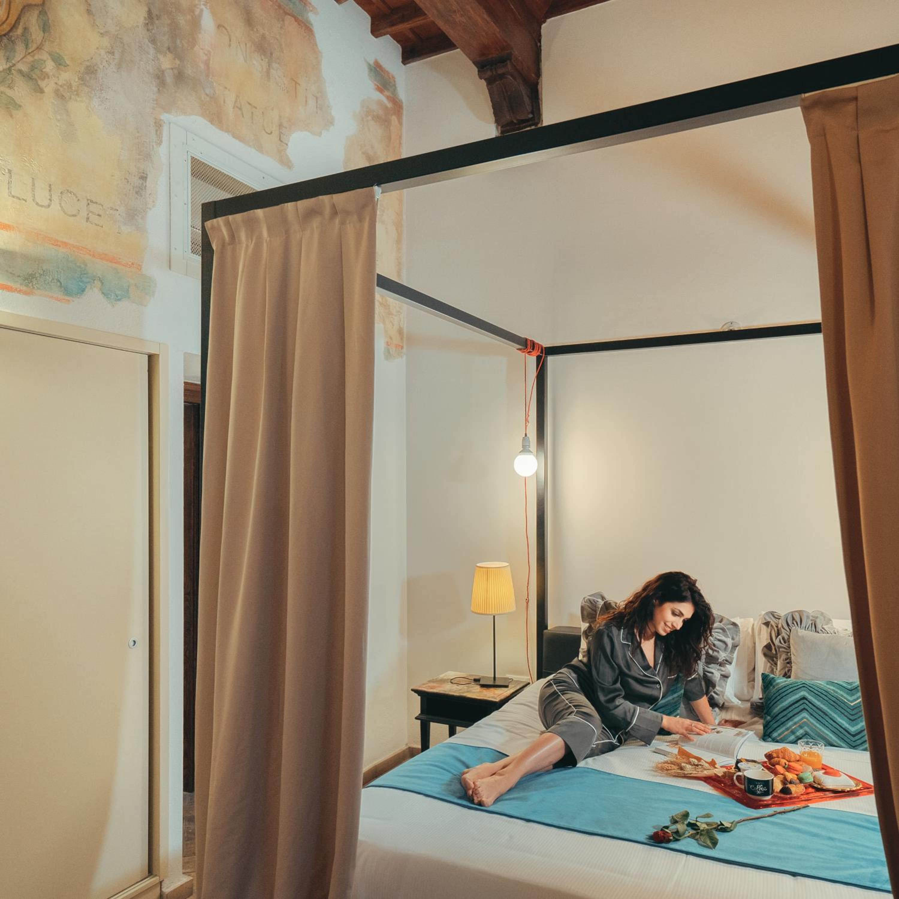 Suite with Balcony photo 2