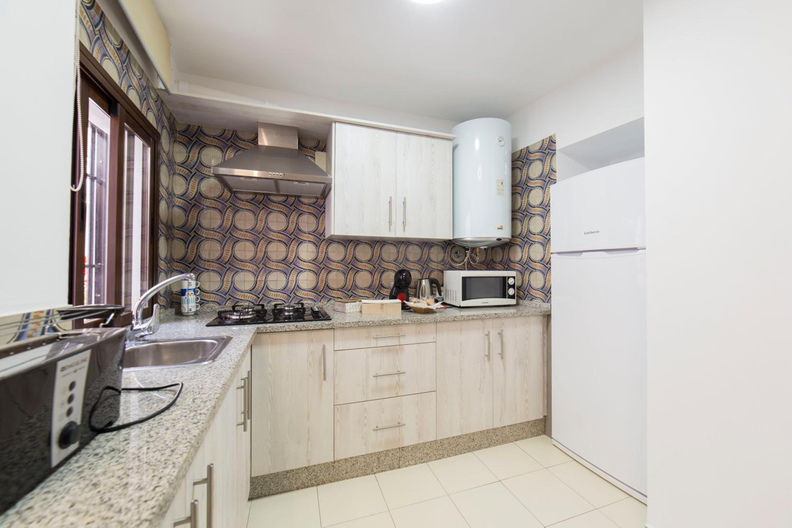 Two bedrooms Apartment with Balcony  - Photo 38