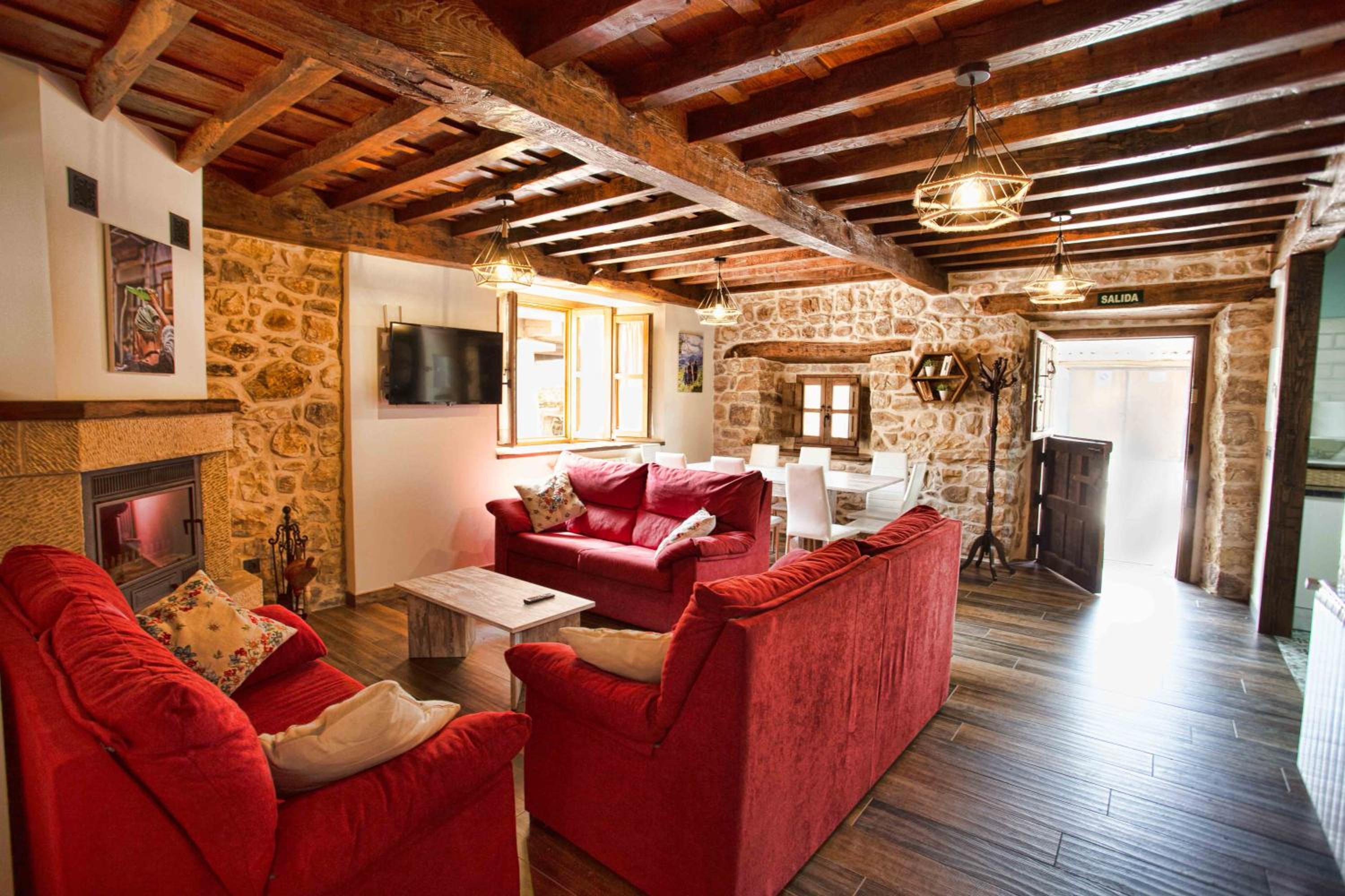 Casa de tres habitaciones