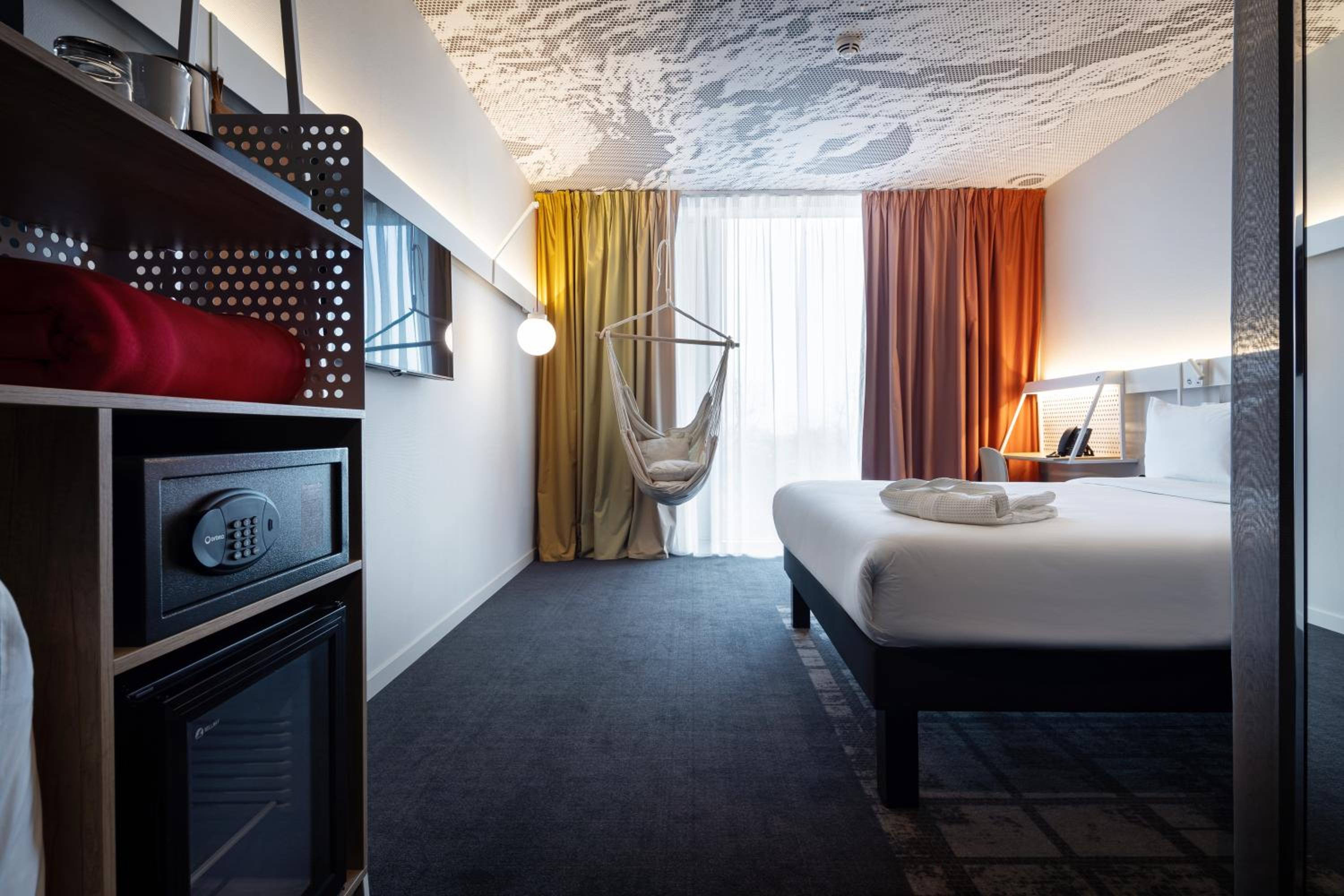 Premium Double Room - Photo 4