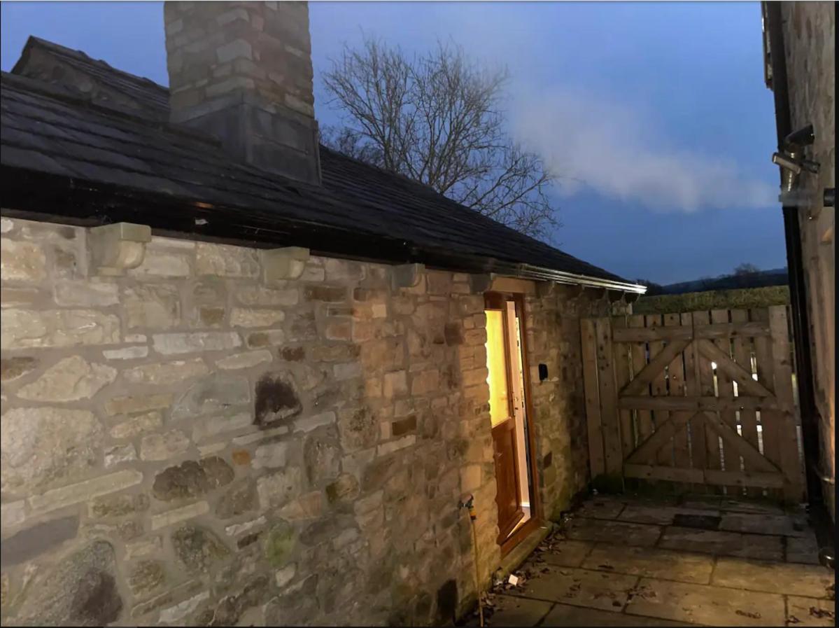 One-Bedroom House photo 2