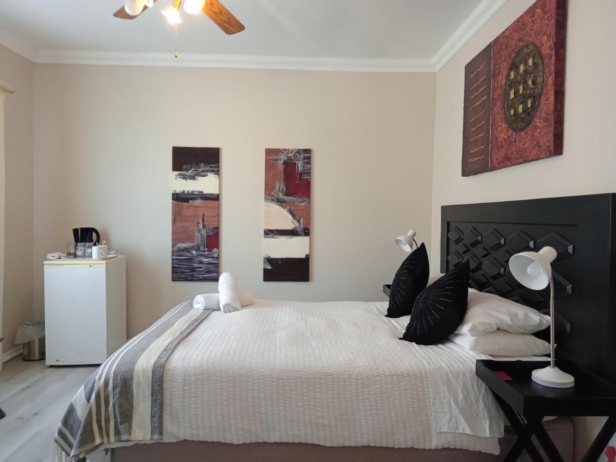 Superior Queen Room photo 3