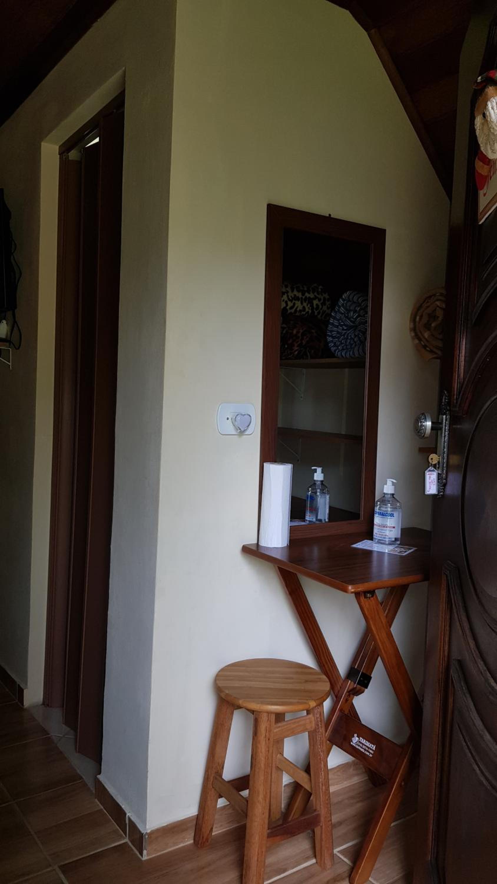 Suite - Photo 10