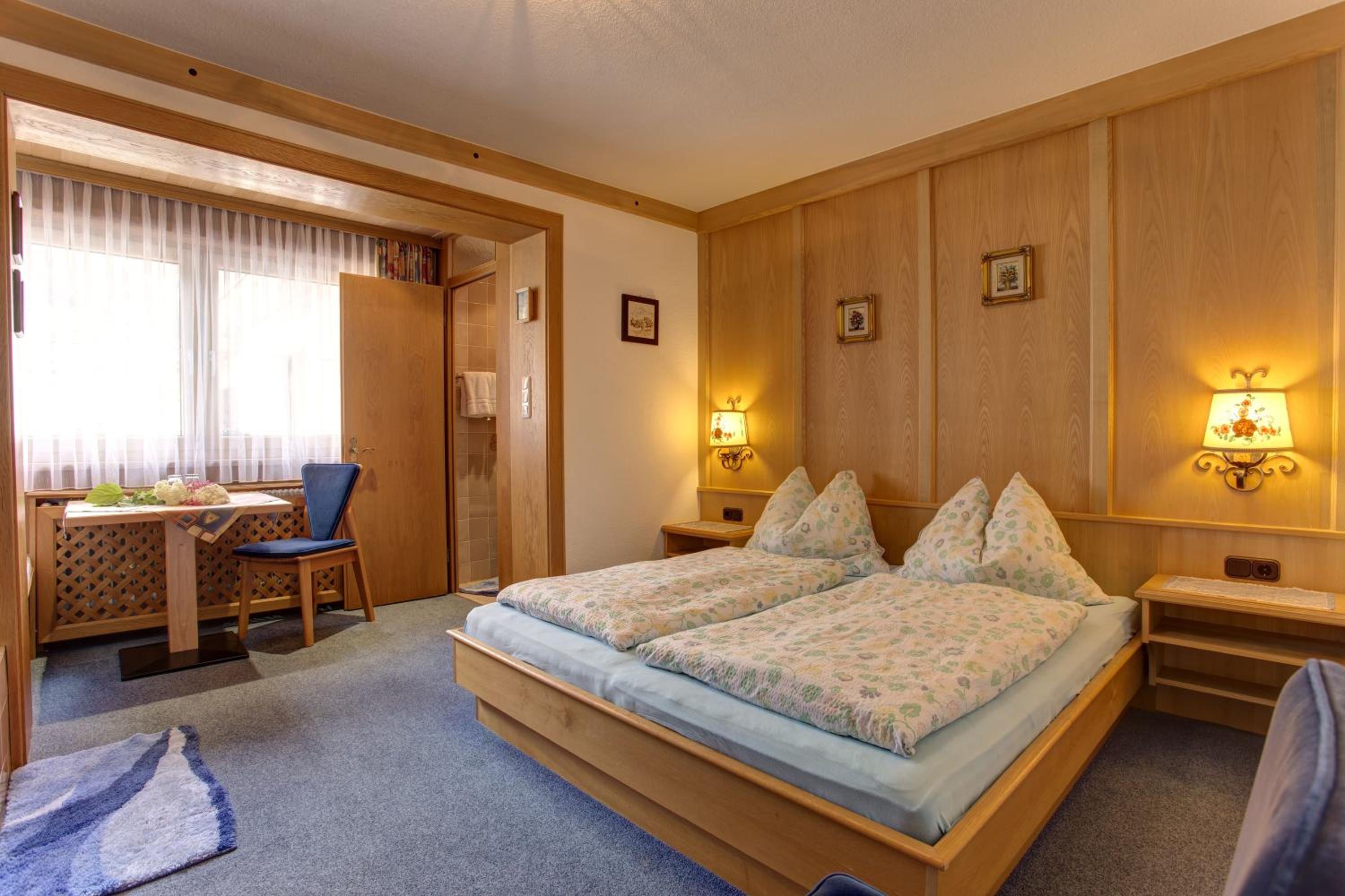 Double Room photo 2