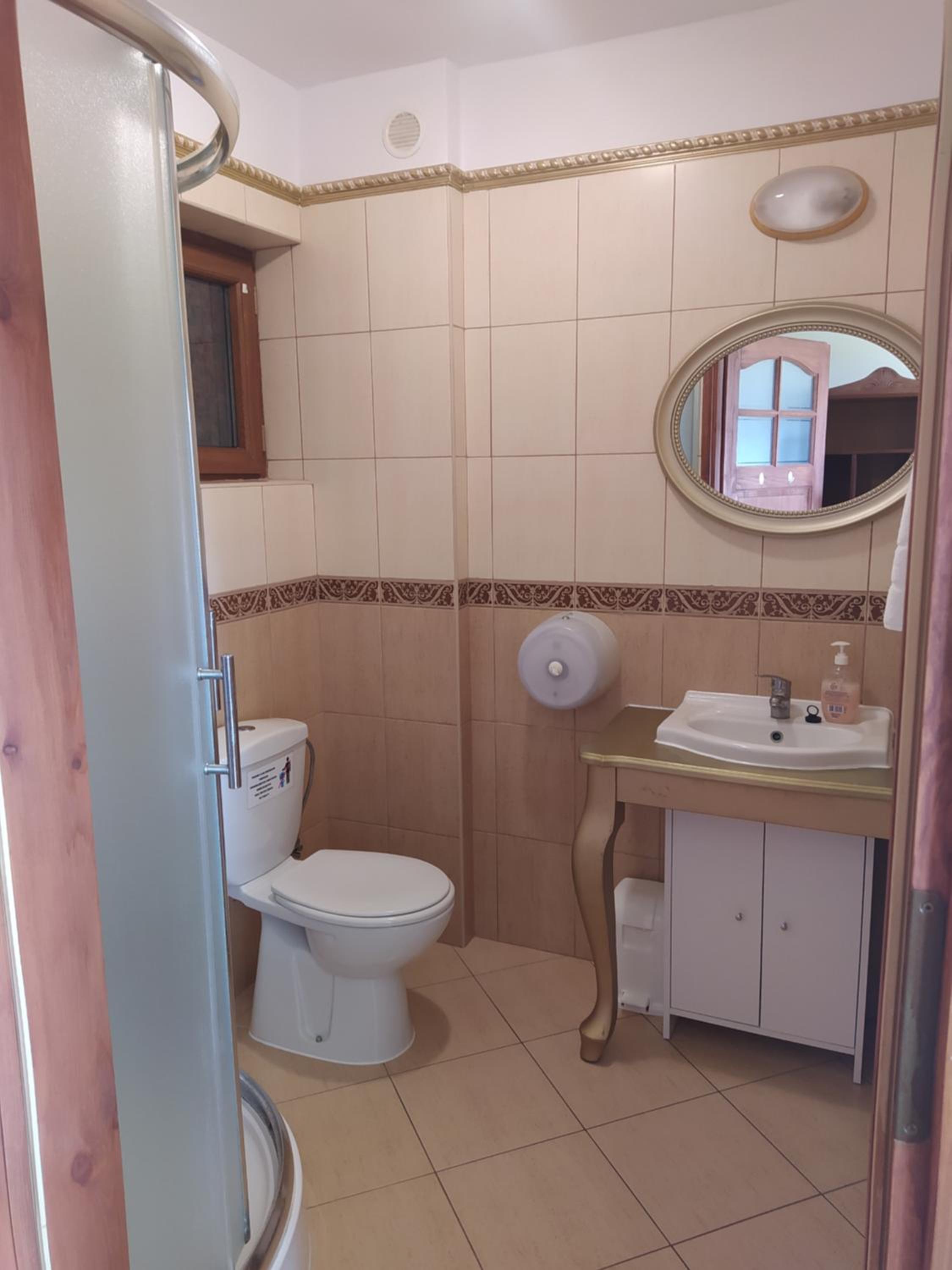 Standard Triple Room photo 3