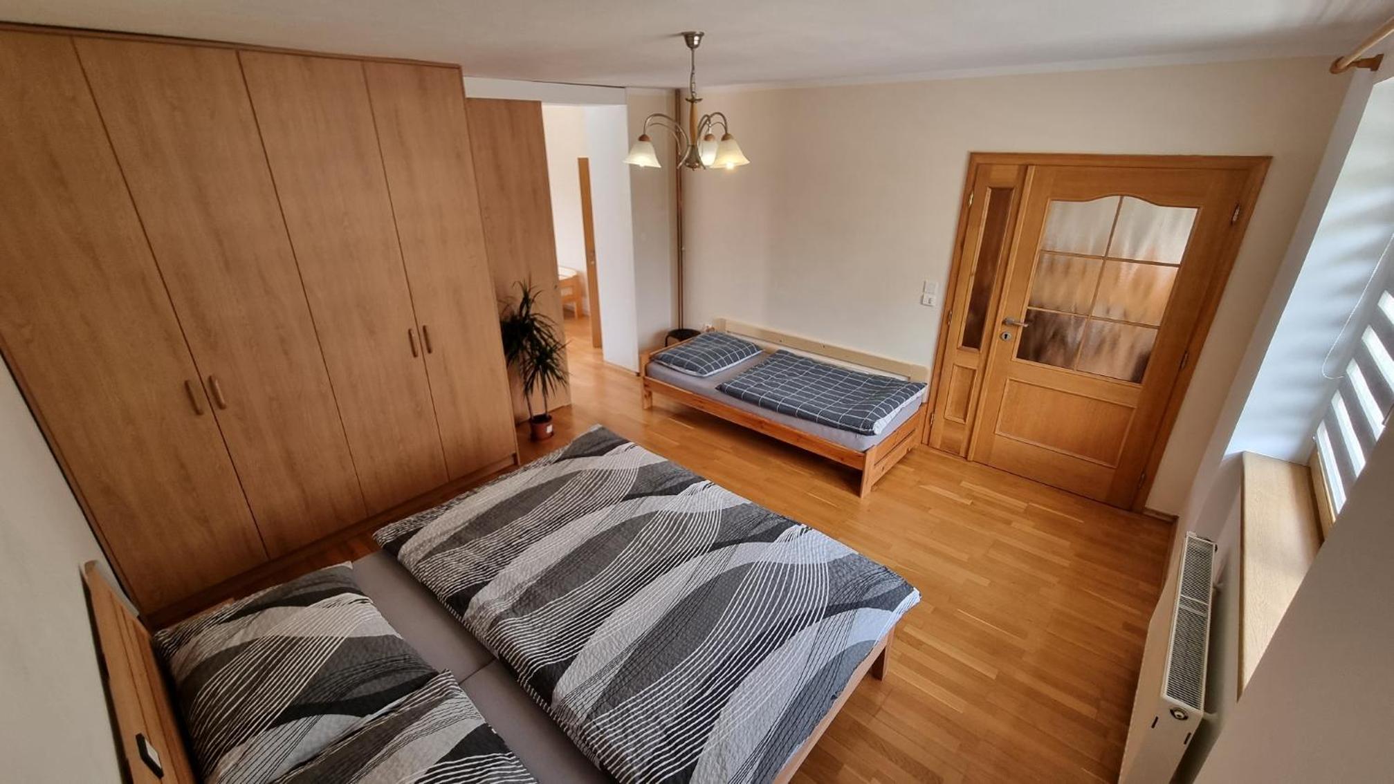 Deluxe Apartment photo 2