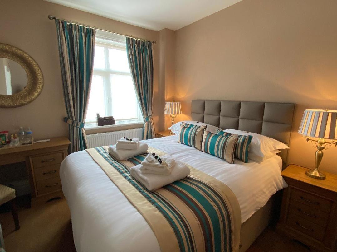 Deluxe Executive Double Ensuite - Photo 15