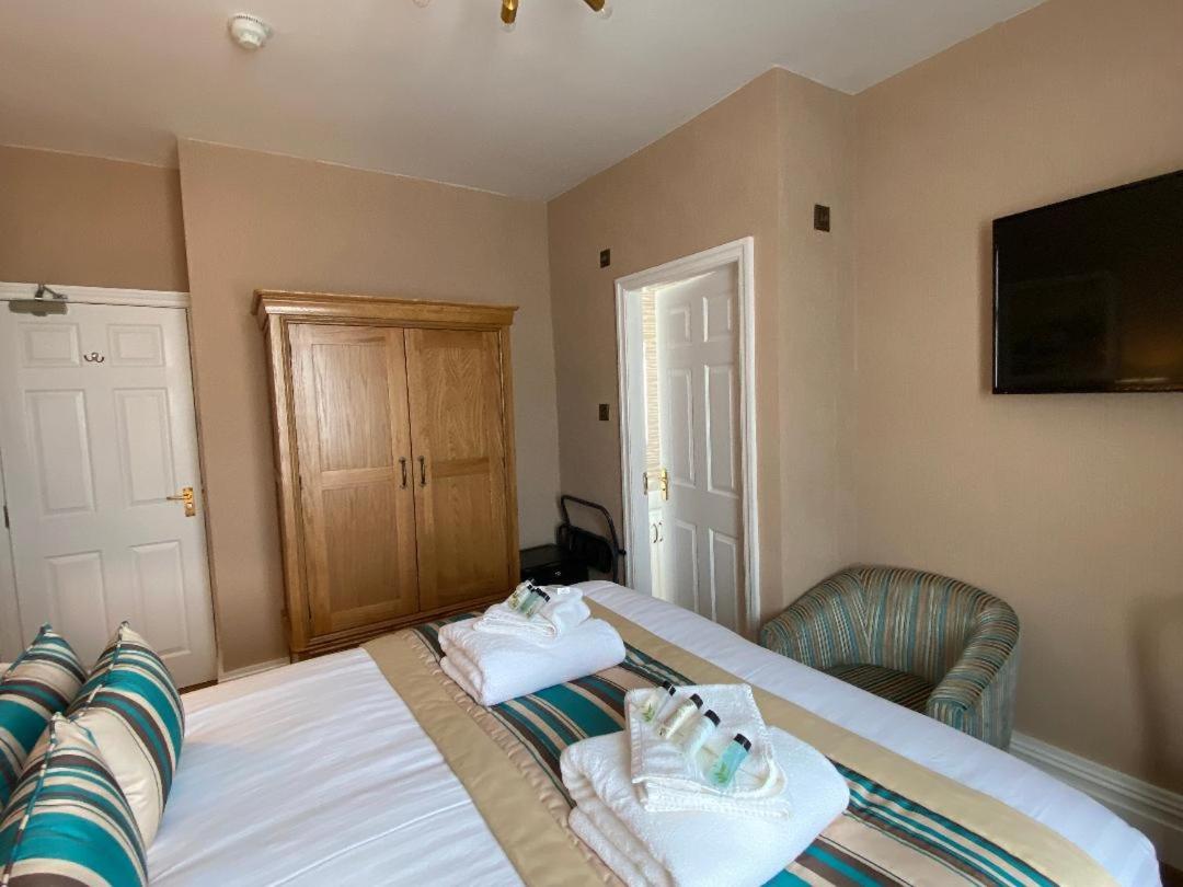 Deluxe Executive Double Ensuite - Photo 12