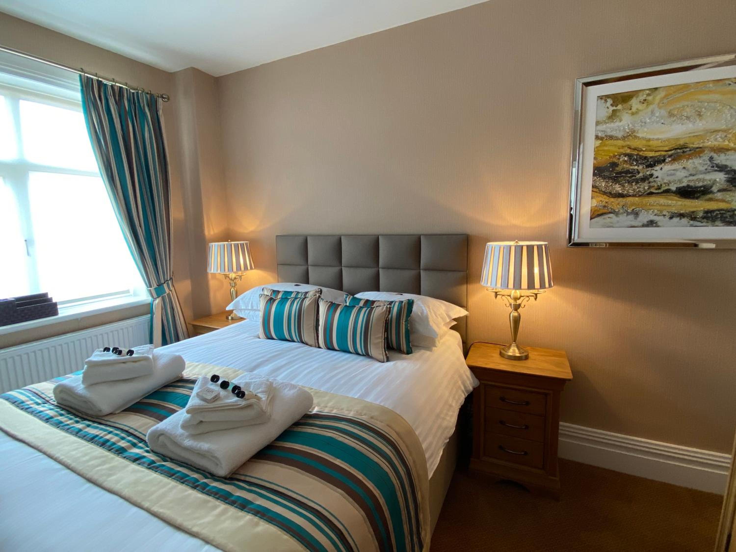 Deluxe Executive Double Ensuite - Photo 21