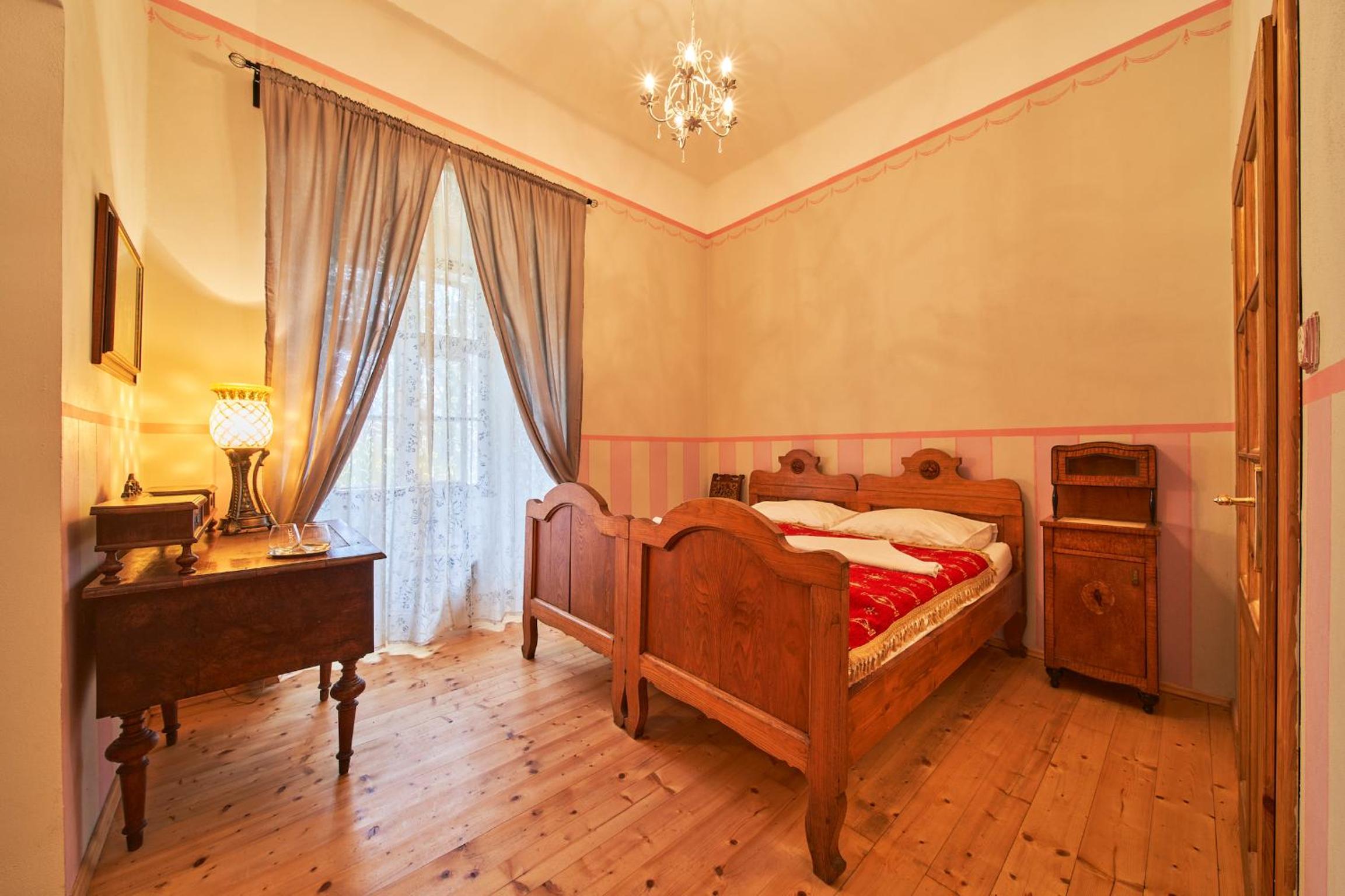 Quadruple Room with Balcony photo 2
